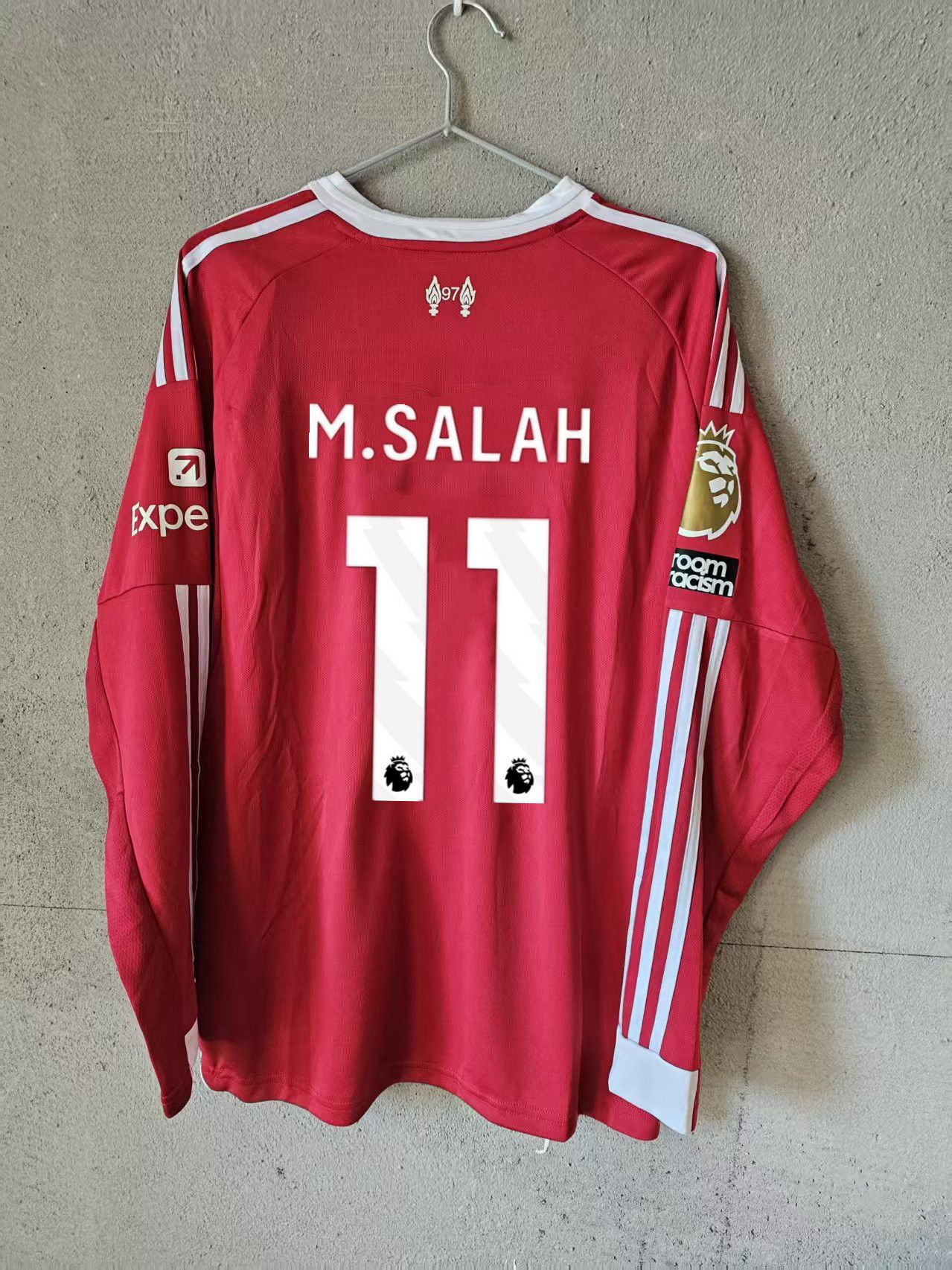 Other 2025 26 Liverpool #11 Mohamed Salah Jersey Longsleeve Size US L / EU 52-54 / 3 - 1 Thumbnail
