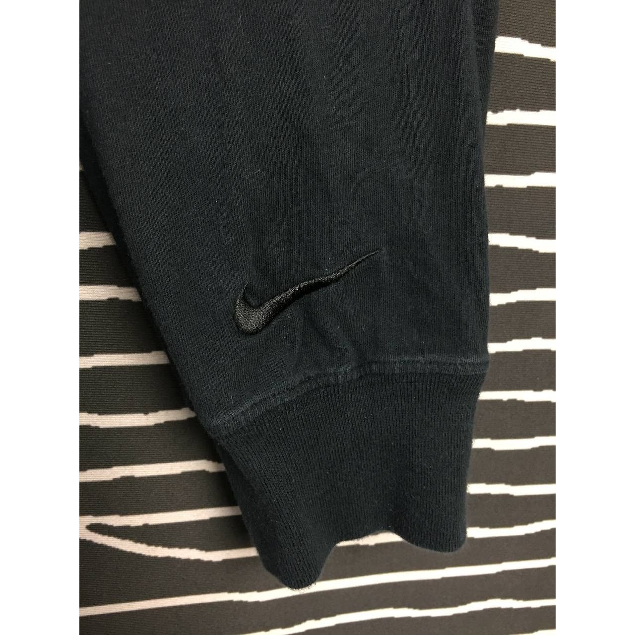 Nike × Vintage Nike Center Logo Tiger Graphic Longsleeve Tee Size US XL / EU 56 / 4 - 10 Thumbnail