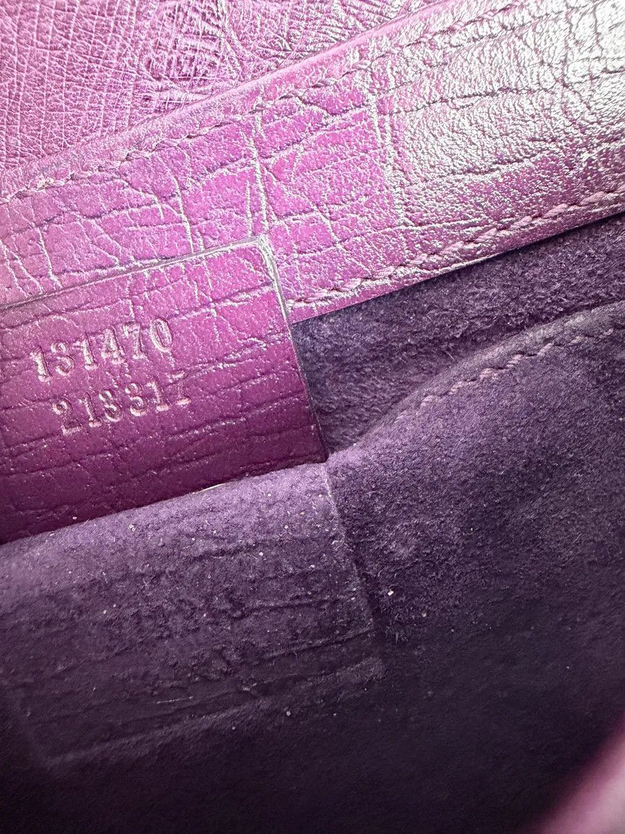 Gucci AW2003 Gucci Purple Ostrich Leather Handle Clutch Bag Size ONE SIZE - 14 Thumbnail
