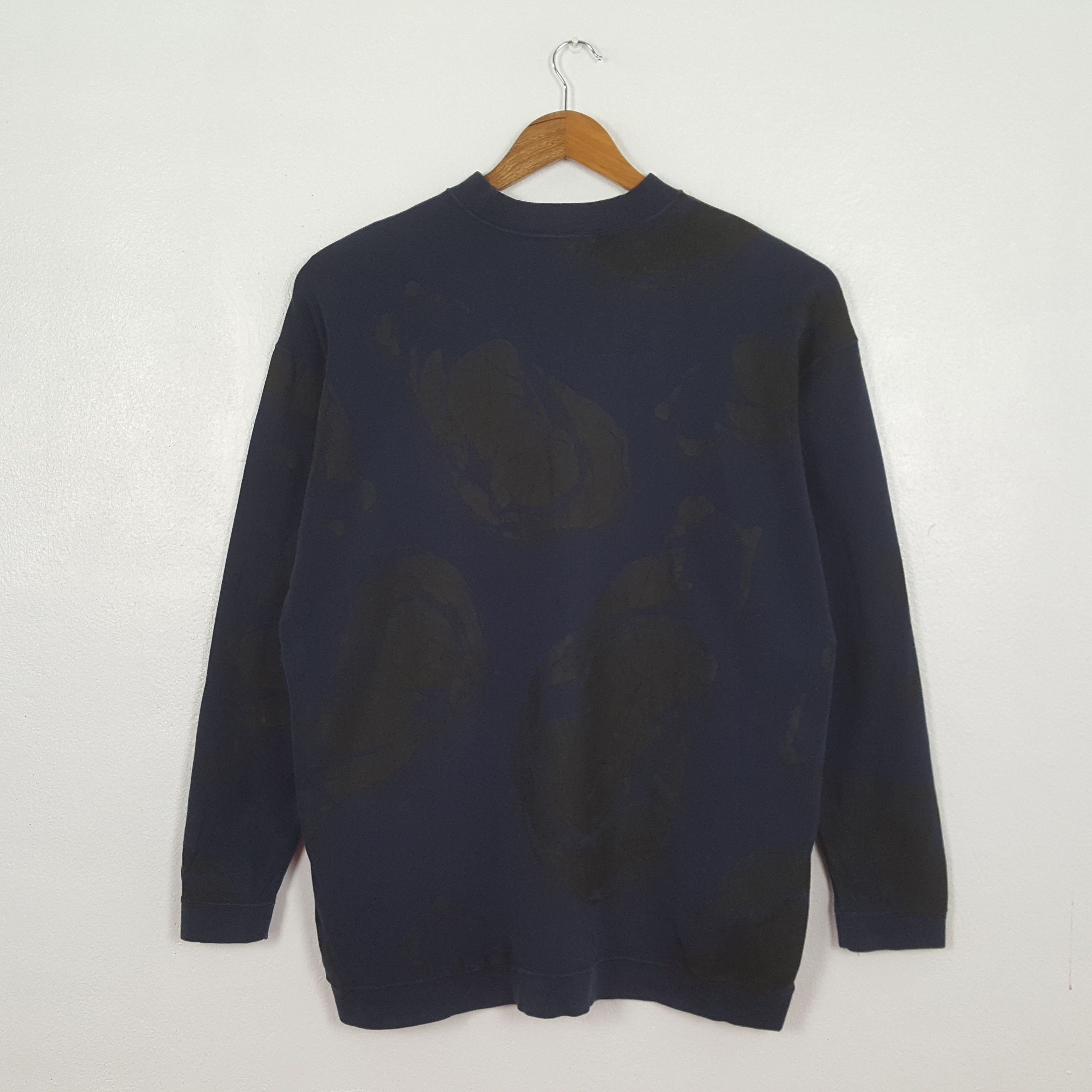 Issey Miyake Vintage Issey Miyake Japanese Designer Sweatshirt C320N15 Size US L / EU 52-54 / 3 - 3 Thumbnail
