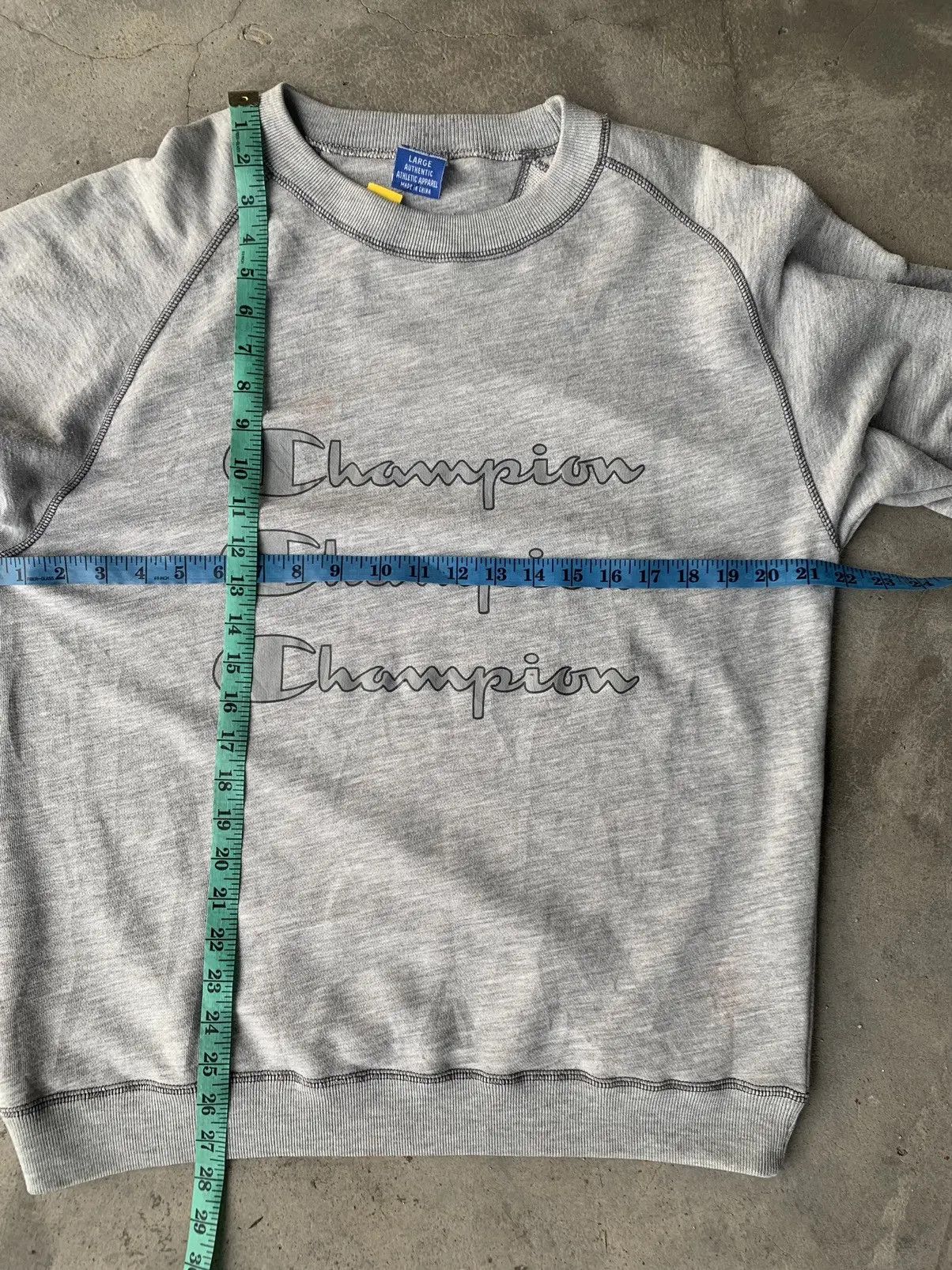 Champion CHAMPION 3 LINE SPELLOUT LOGO. Size US L / EU 52-54 / 3 - 3 Thumbnail