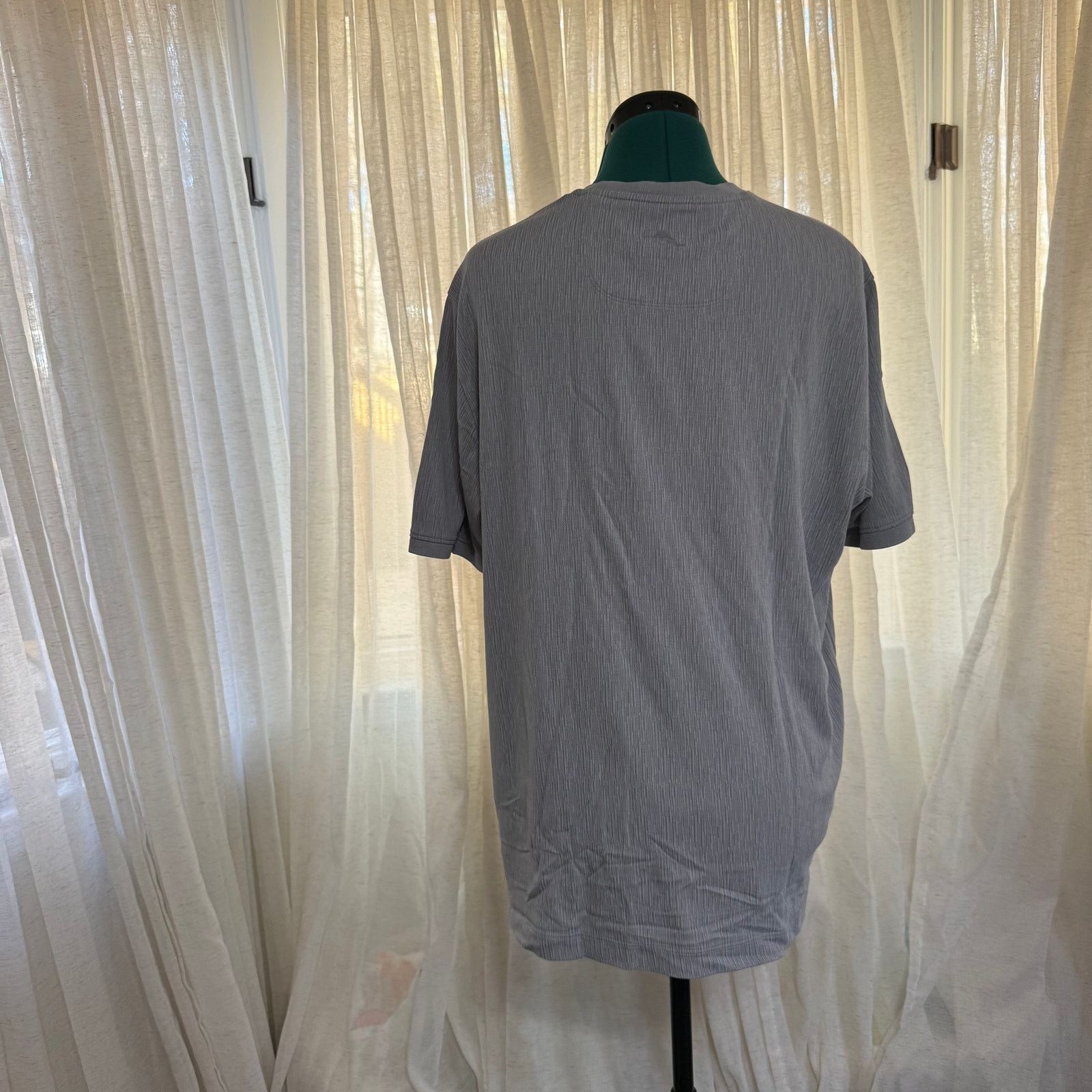 Tommy Bahama Tommy Bahama Short Sleeve Textured Tee | Sz L Size US L / EU 52-54 / 3 - 6 Thumbnail