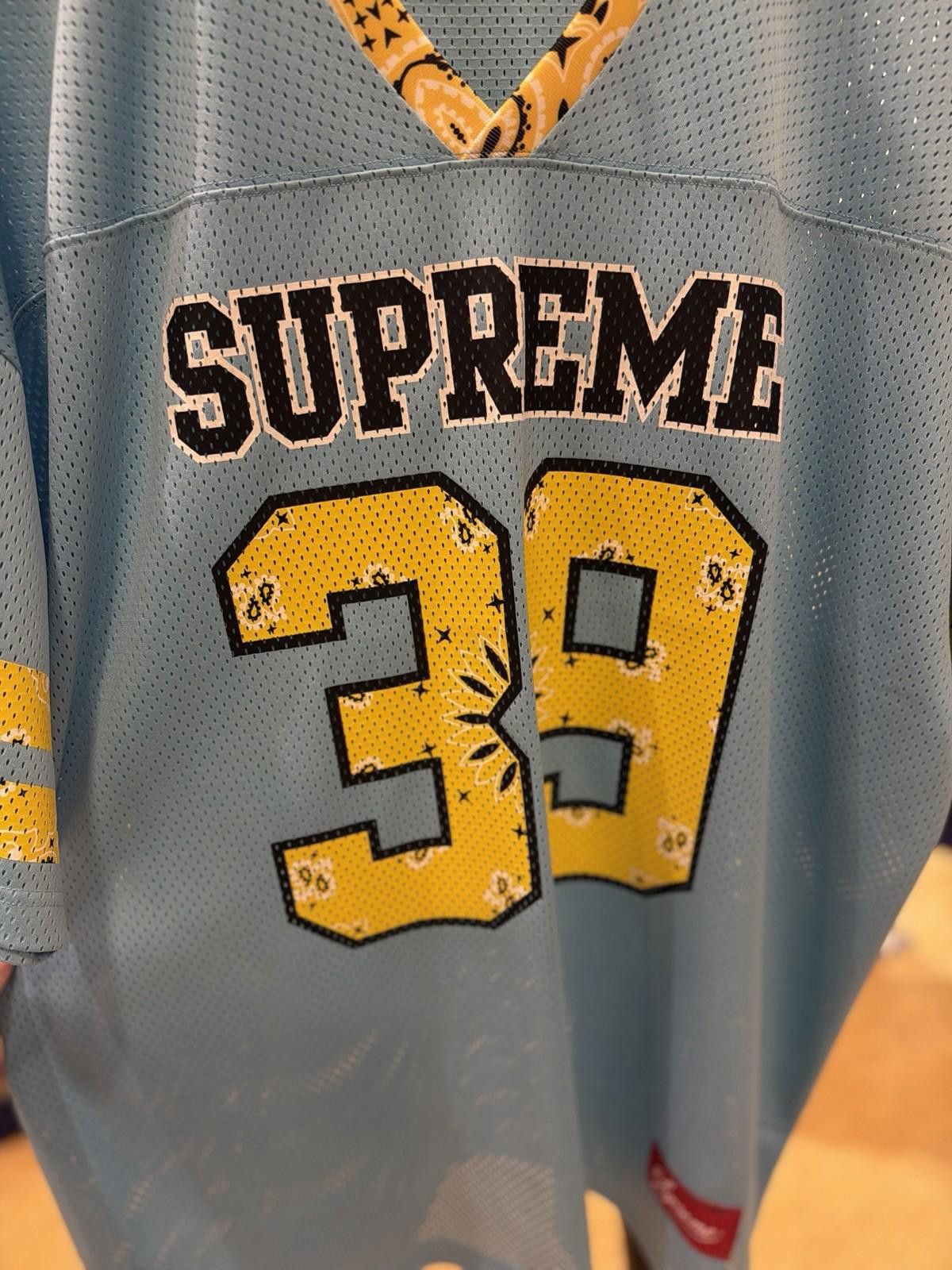 Supreme Brand New Supreme Jerseys Blue Bandanna 100% Authentic (XXL) Size US XXL / EU 58 / 5 - 4 Thumbnail
