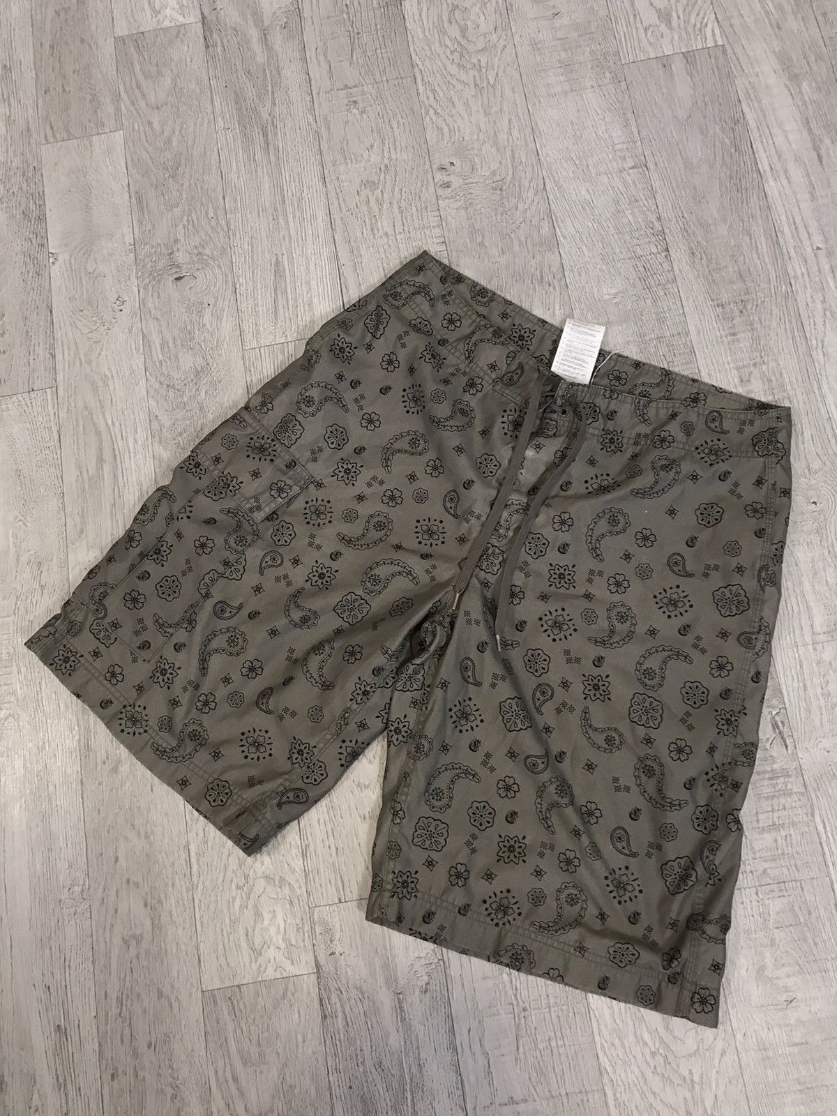 Carhartt Carhartt vintage floater board shorts Size US 34 / EU 50 - 3 Thumbnail