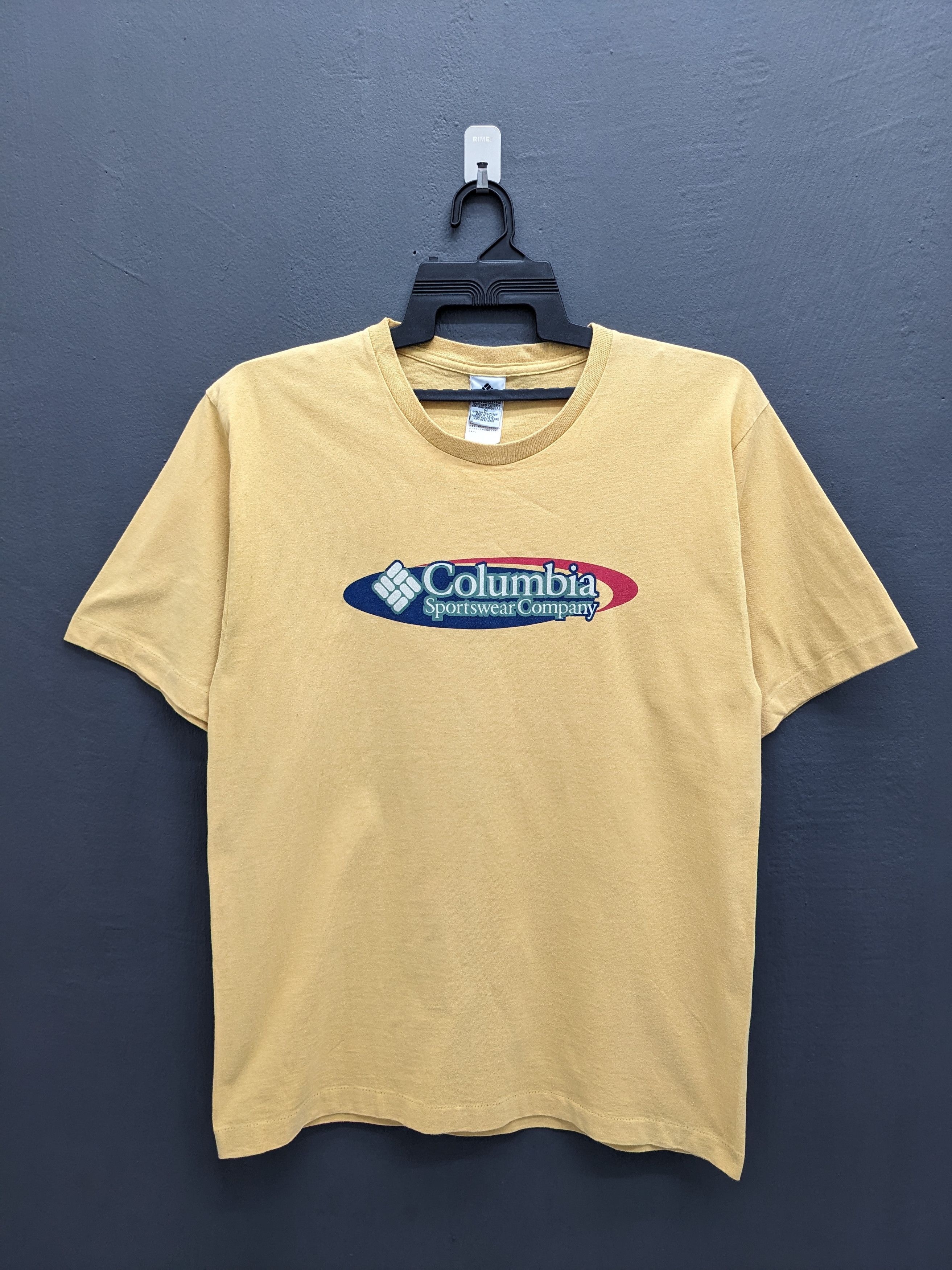 Columbia VINTAGE COLUMBIA MADE IN USA TSHIRT Size US M / EU 48-50 / 2 - 2 Thumbnail