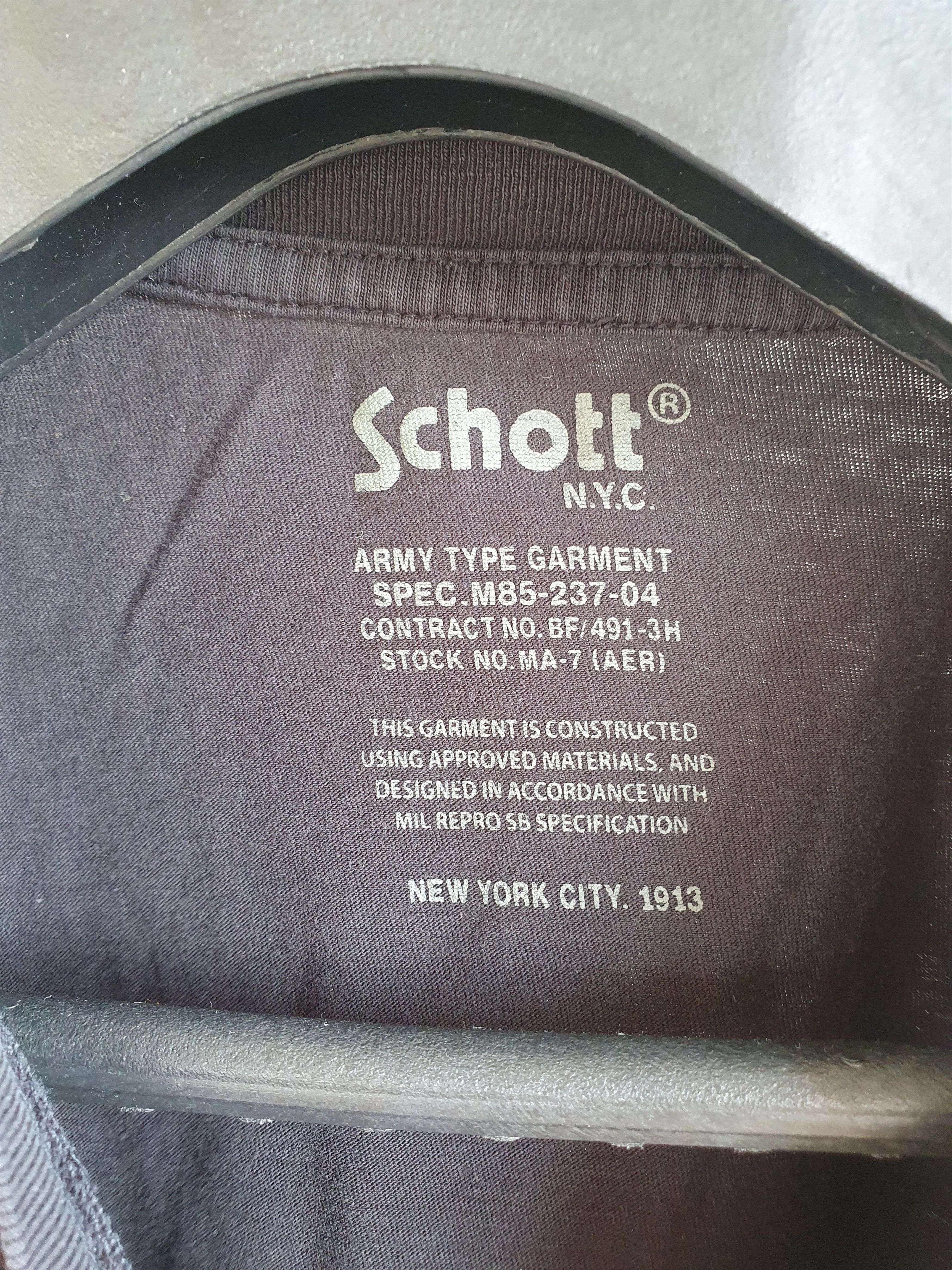 Schott × Swagger Schott N.Y.C Big SpellOut T-Shirt sz XL? Size US XL / EU 56 / 4 - 5 Thumbnail