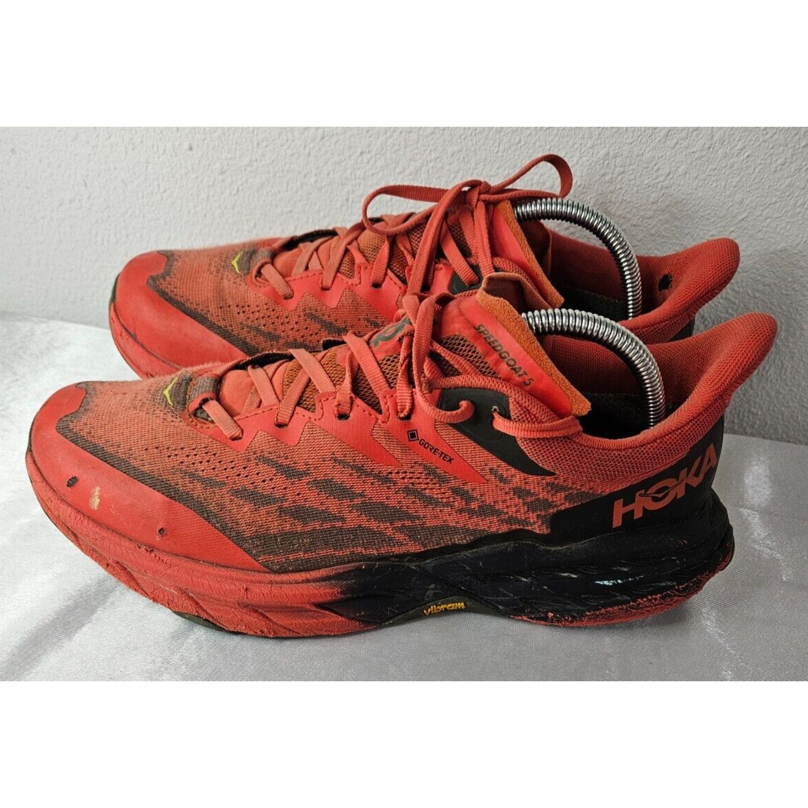 Hoka Hoka One One Speedgoat 5 GTX GORE-TEX Trail Red | Size 10D Size US 10 / EU 43 - 5 Thumbnail