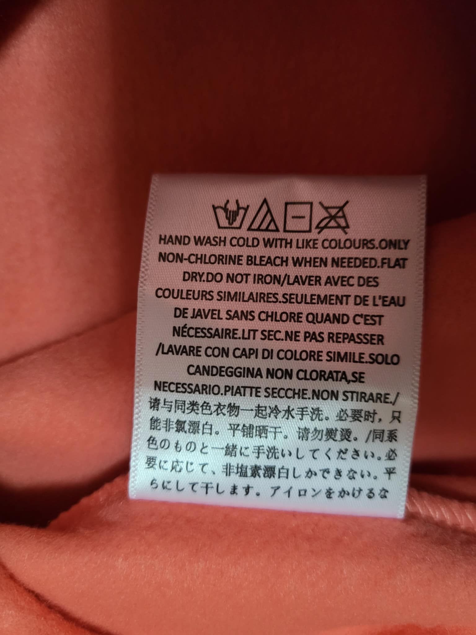 Fear of God Fear of god essential relaxed hoodie Coral sz L Size US L / EU 52-54 / 3 - 11 Thumbnail