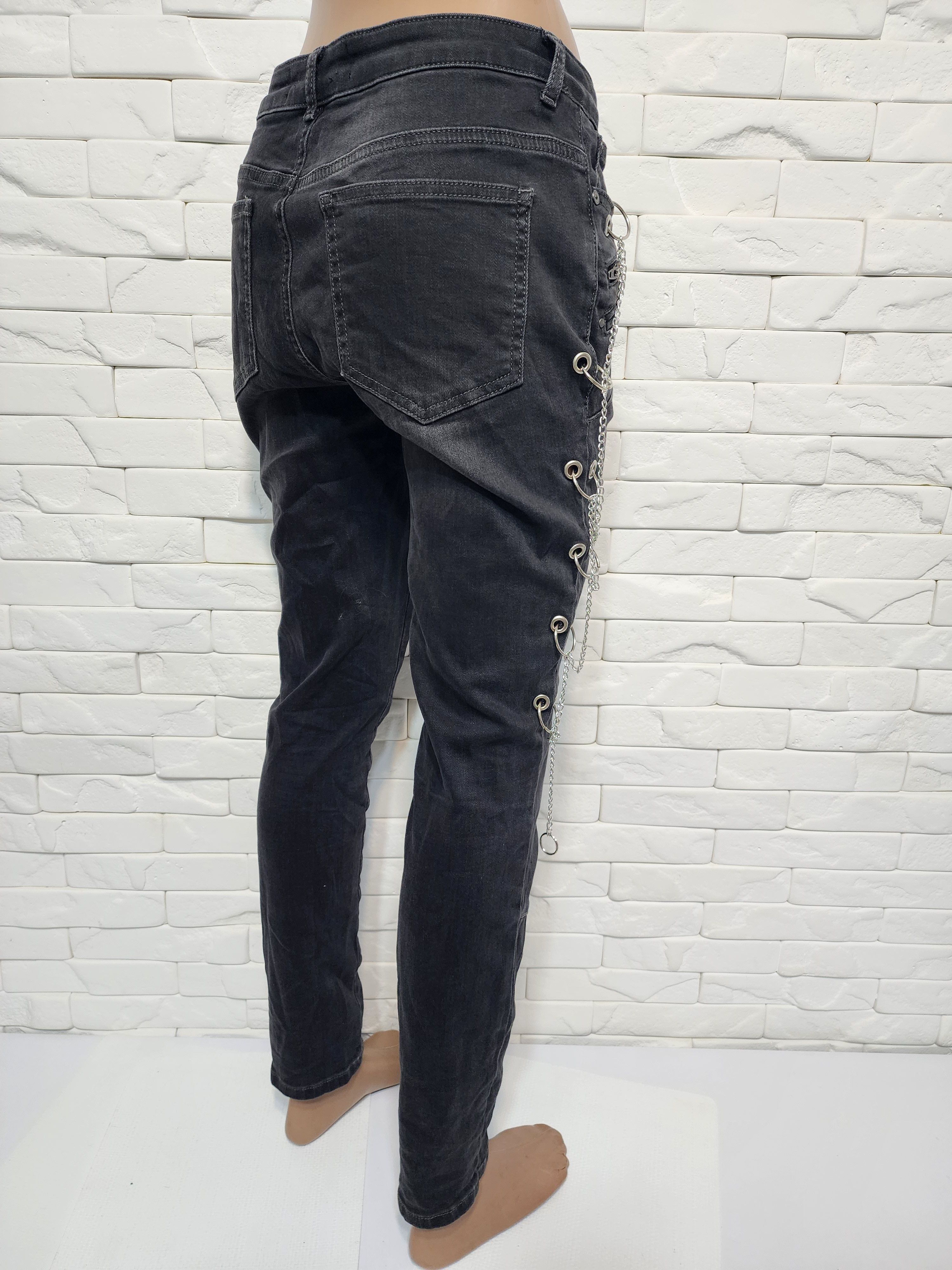 Designer Black women's jeans with decorative chains. Size 30" / US 8 / IT 44 - 6 Thumbnail