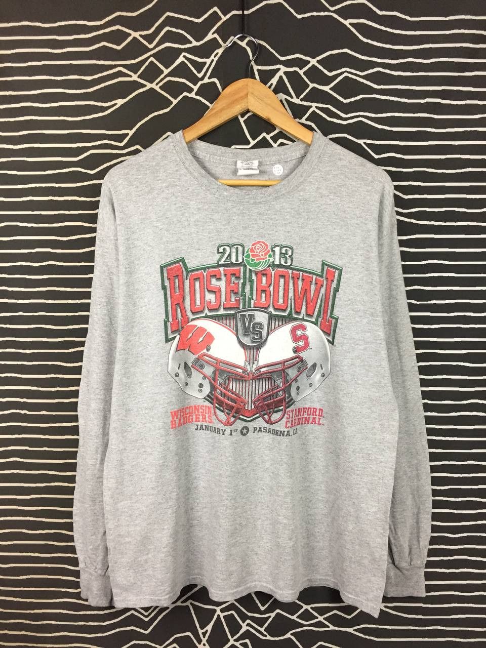 Vintage Rose Bowl 2013 Wisconsin vs Stanford College Football Tee Size US L / EU 52-54 / 3 - 1 Thumbnail