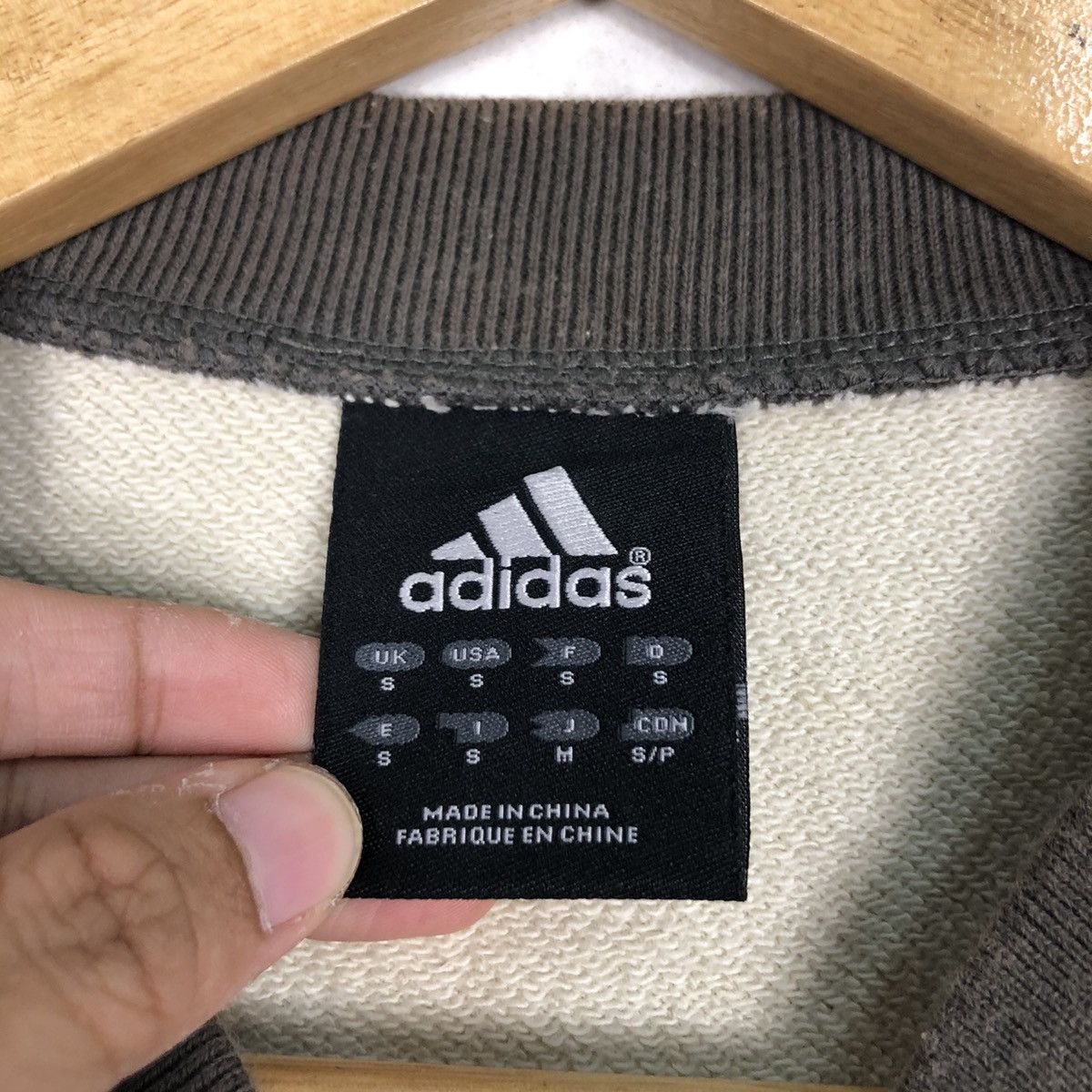Adidas Adidas Vintage Sweater Jacket Short Sleeve Rare Size US XS / EU 42 / 0 - 15 Thumbnail