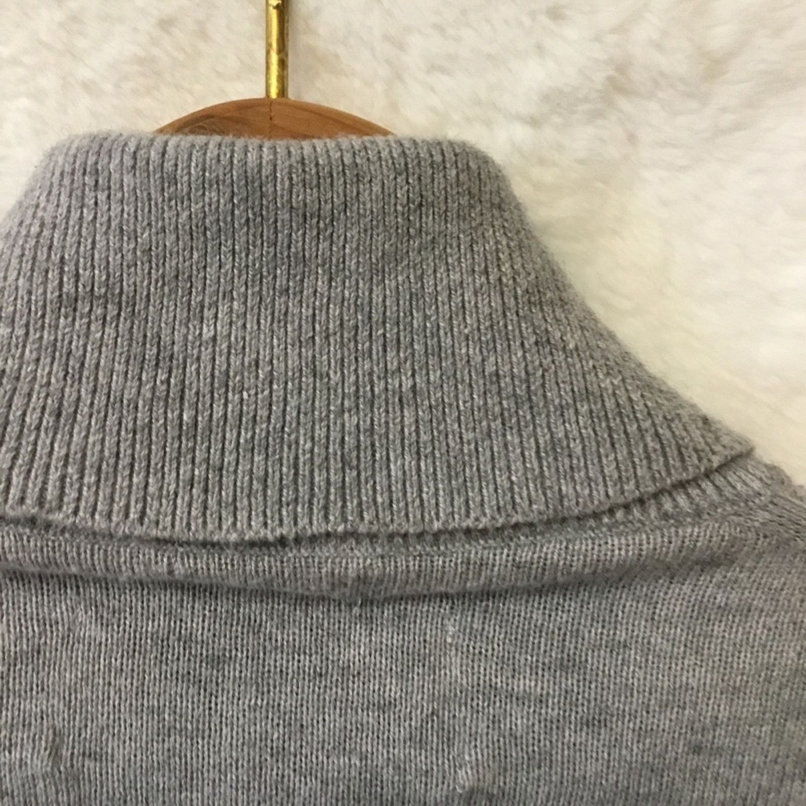 Abercrombie & Fitch Abercrombie & Fitch Gray Cotton/Cashmere Turtleneck Sweater Size M / US 6-8 / IT 42-44 - 12 Thumbnail