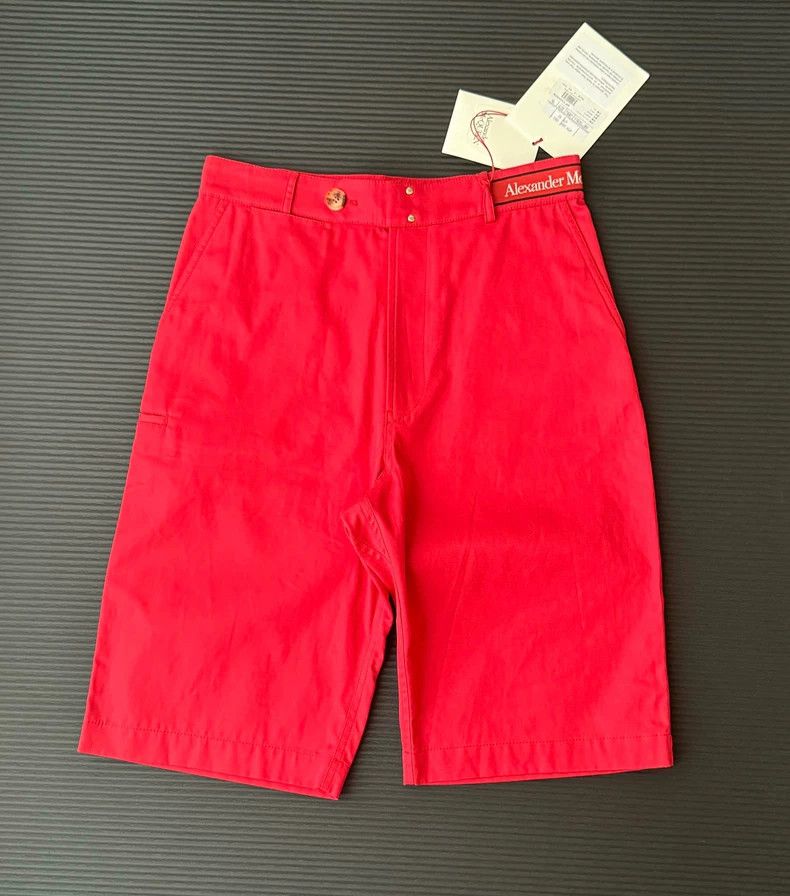 Alexander McQueen Alexander Mcqueen Straight shorts Size US 28 / EU 44 - 1 Thumbnail