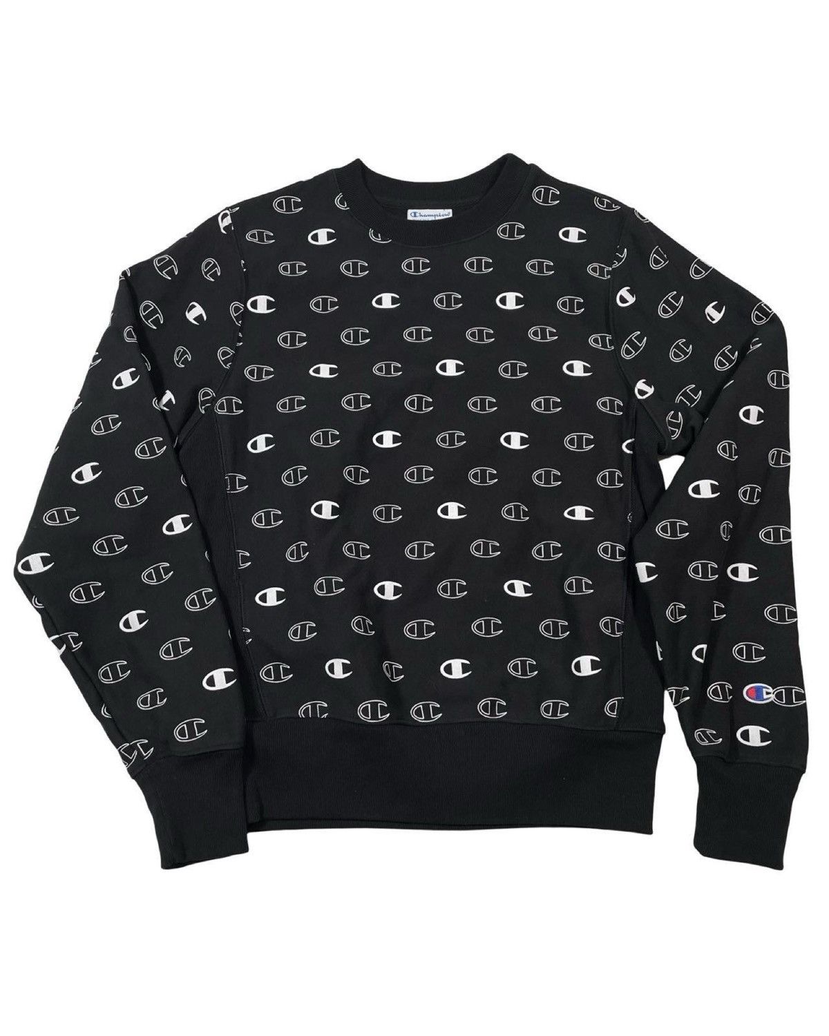 Champion sweater with champion all over it precio best sale