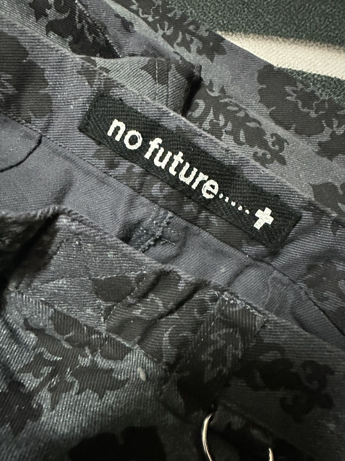 No Future No future bondage punk pants Size US 28 / EU 44 - 4 Thumbnail