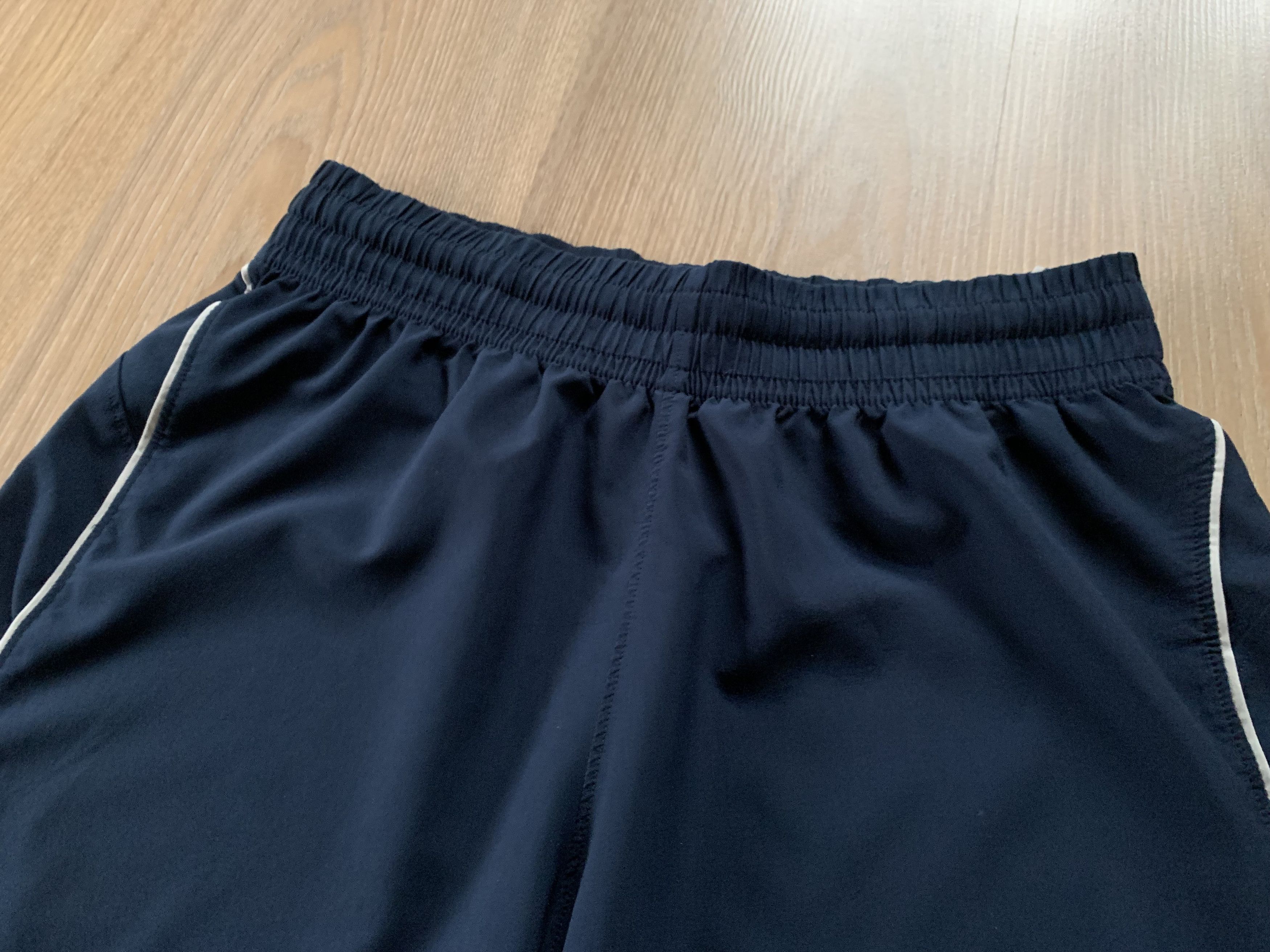 Under Armour Under Armour Tottenham Hotspur Football Shorts 2015 Size US 30 / EU 46 - 4 Thumbnail