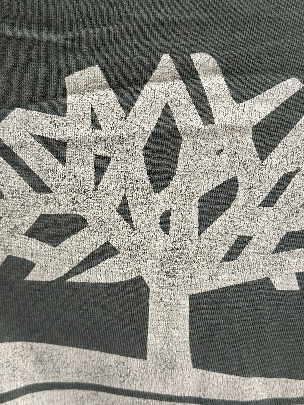 Timberland Thrashed Vintage Timberland Logo Sun Faded Tee Size US L / EU 52-54 / 3 - 7 Thumbnail