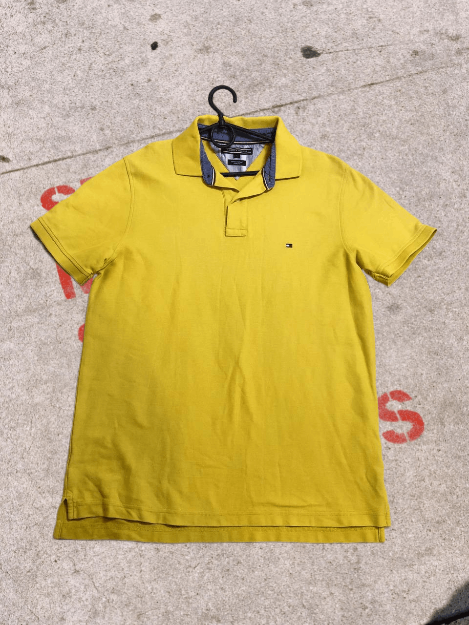 Tommy Hilfiger Tommy Hilfiger Small Embroidered Logo Size US L / EU 52-54 / 3 - 1 Thumbnail