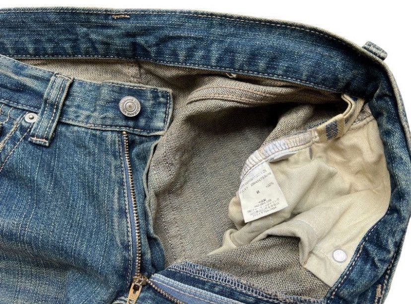 Uniqlo Vintage Uniqlo Jeans Faded Distressed Denim Jeans 30x31.5 Size US 30 / EU 46 - 8 Thumbnail