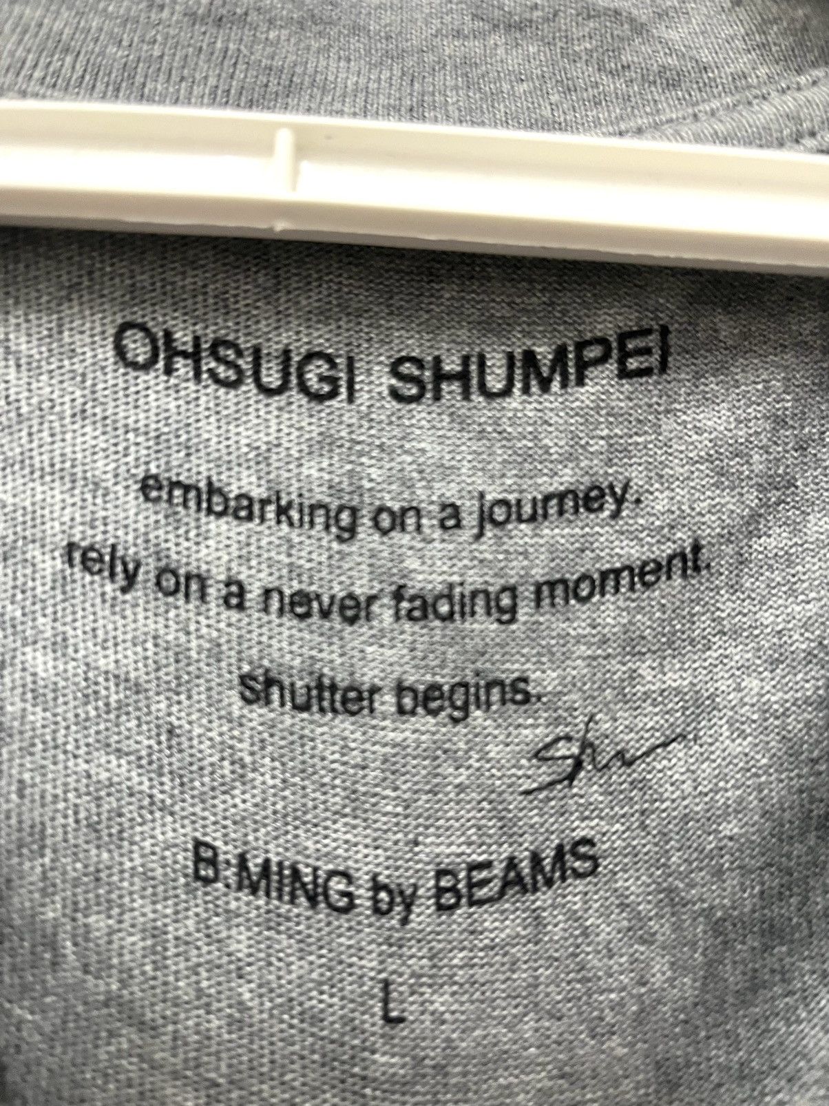 Japanese Brand Ohsugi Shumpei Photograper Japanase Art Photo tee Size US L / EU 52-54 / 3 - 5 Thumbnail