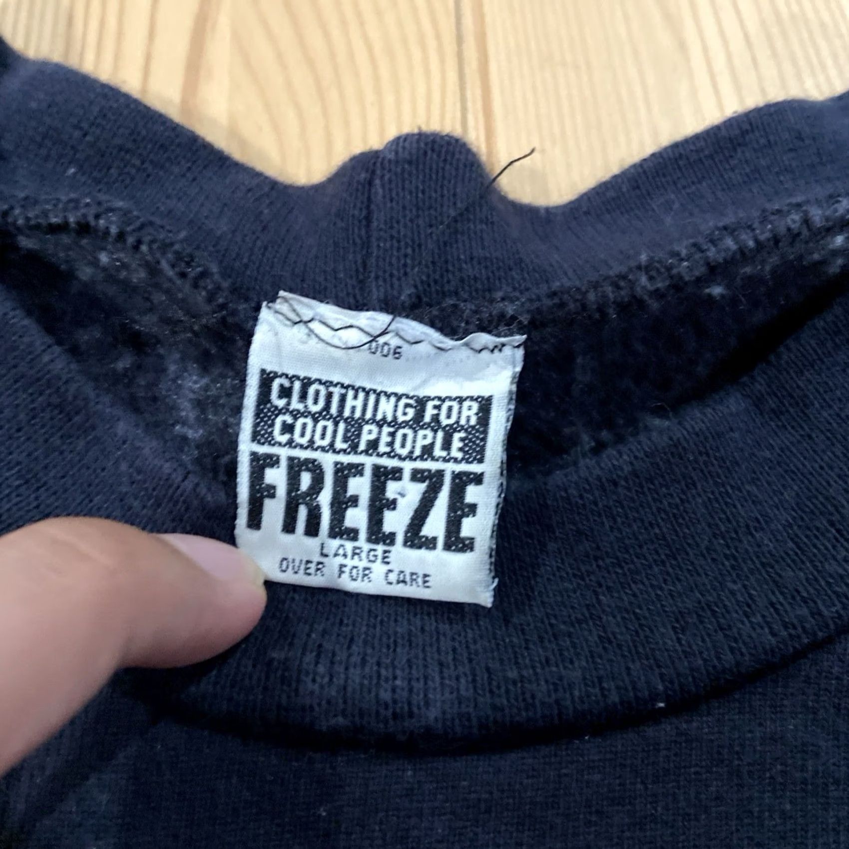 Vintage VINTAGE Freeze Christmas 90s Sweater Pullover Men L Black Cotton Crew Neck Long Sleeve Size US L / EU 52-54 / 3 - 5 Thumbnail