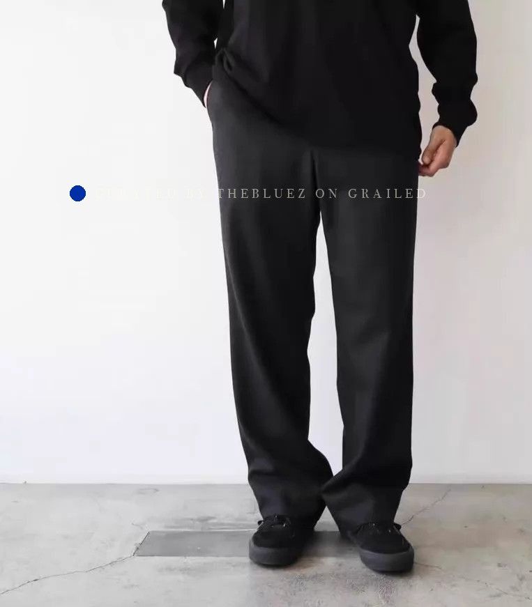 Comoli Wool Serge Casual Pants in Black Size US 34 / EU 50 - 1 Thumbnail