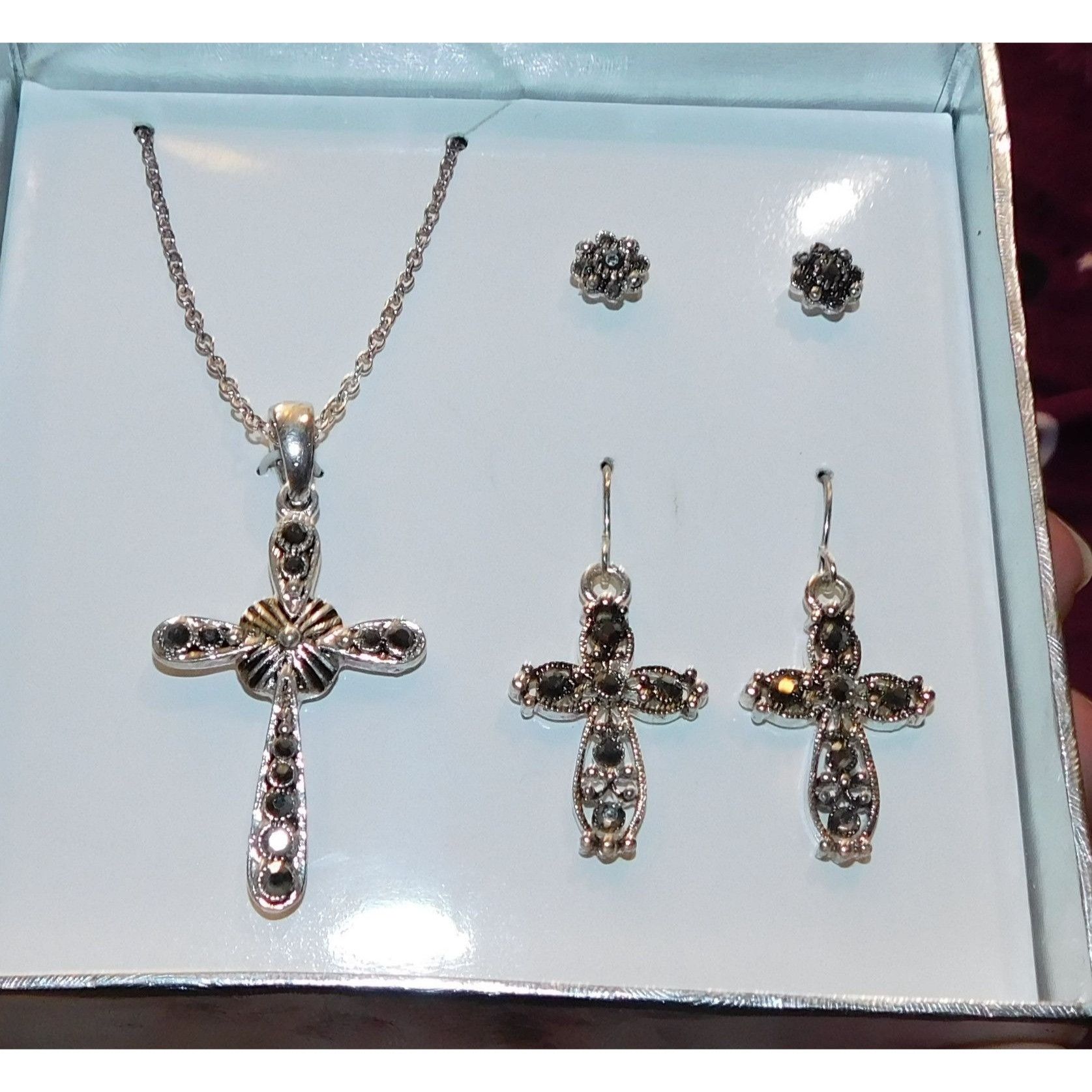 Other Religious Silver Tone Rhinestone Cross Jewelry Set Size ONE SIZE - 1 Thumbnail