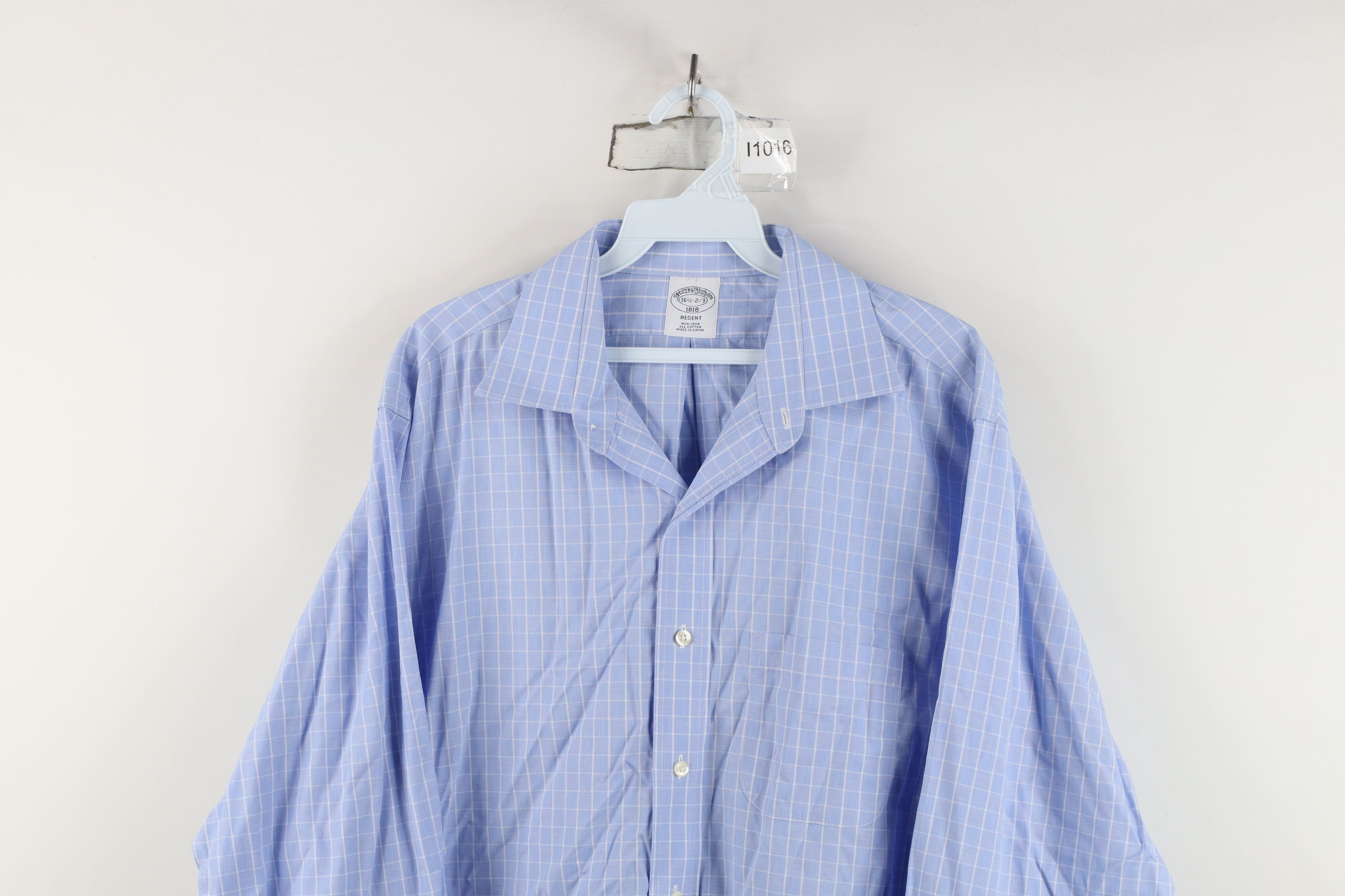 Brooks Brothers Vintage Brooks Brothers Regent Collared Button Shirt Size US M / EU 48-50 / 2 - 2 Thumbnail