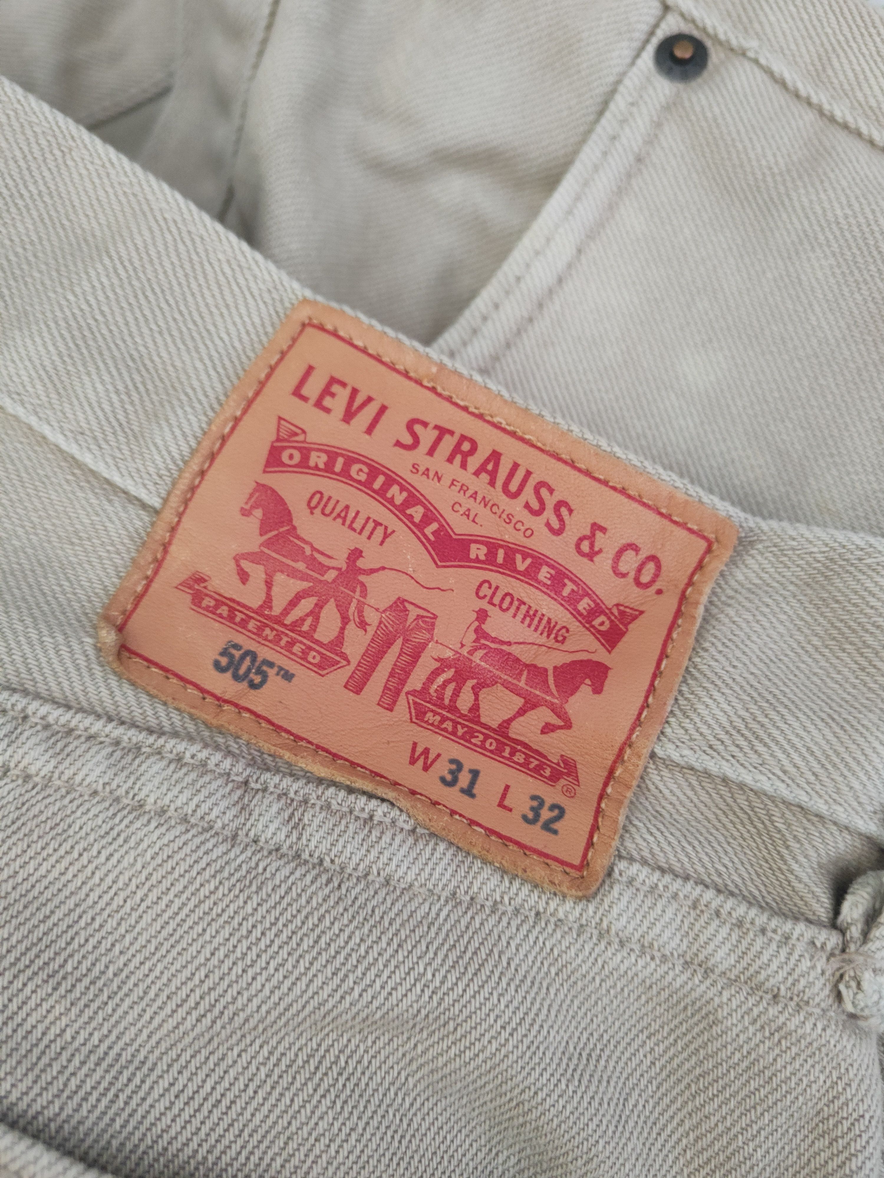 Levi's DL Levi's Beige Multipocket Casual Pants #sp46-284T Size US 31 - 13 Thumbnail