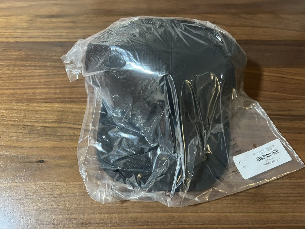 DC Comics × Kith Batman | Kith '96 Nolan Trucker Hat Cap in Black Snapback Size ONE SIZE - 6 Thumbnail