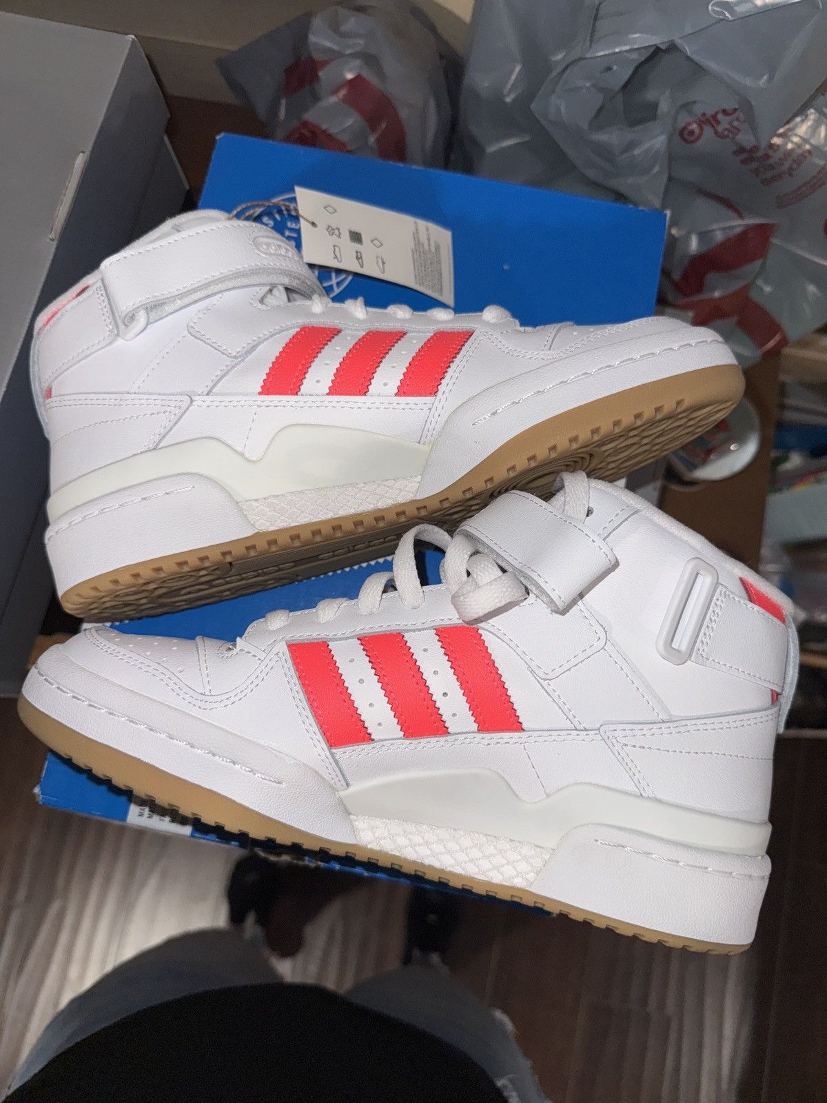 Adidas Adidas Forum Mid - Turbo Pink - BRAND NEW!! Size US 8 / IT 38 - 1 Thumbnail