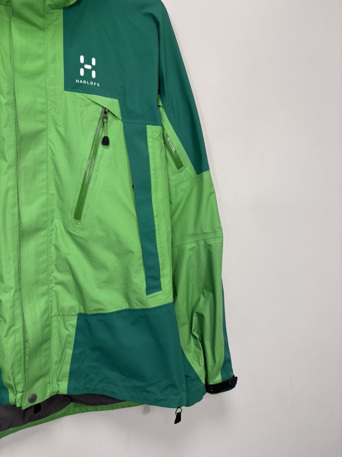 Haglofs Haglofs Men’s Gore-Tex Performance Shell Outdoor Jacket Size US L / EU 52-54 / 3 - 5 Thumbnail
