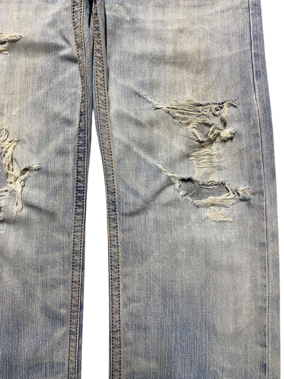 Edwin Vintage Edwin Light Wash Ripped Loose Jeans Size US 32 / EU 48 - 8 Thumbnail