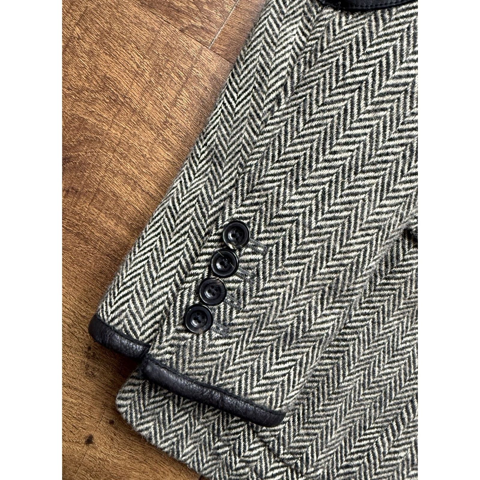 Polo Ralph Lauren VTG Polo Ralph Lauren Sport Coat Herringbone Tweed Wool Leather Patches Men 42L Gray Long Blazer Size US XL / EU 56 / 4 - 6 Thumbnail