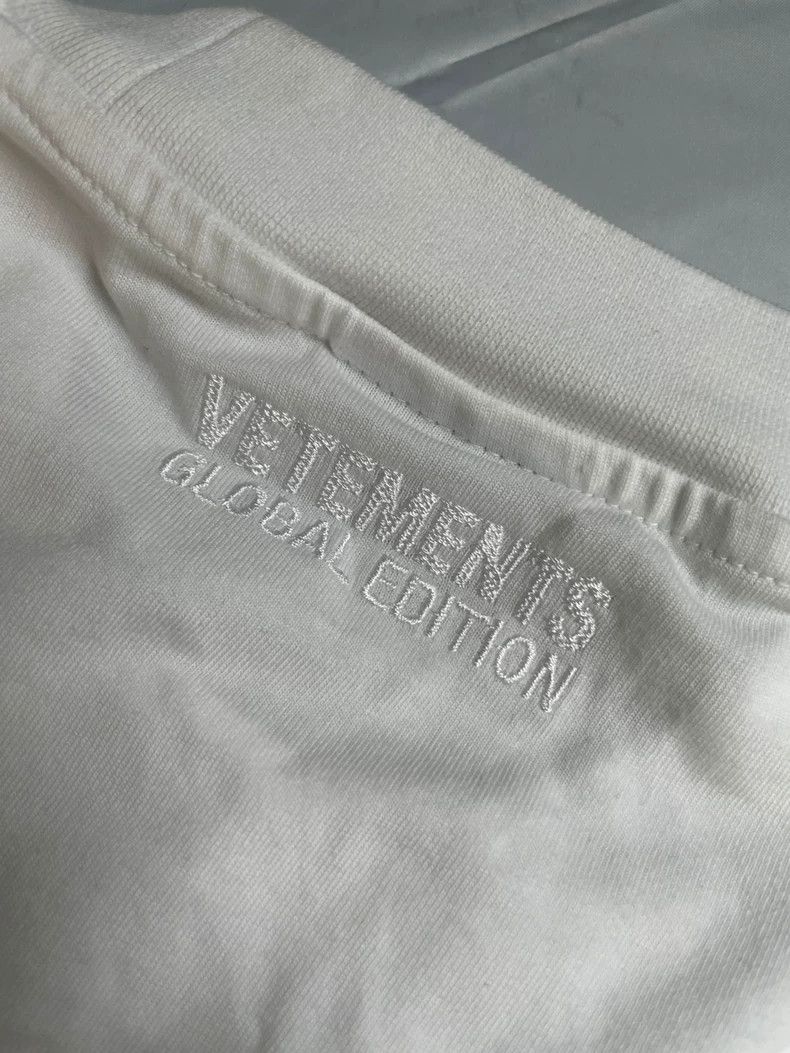Vetements Vetements Vettemon Letter Printed 2021AW Short Sleeve Size US XS / EU 42 / 0 - 4 Thumbnail