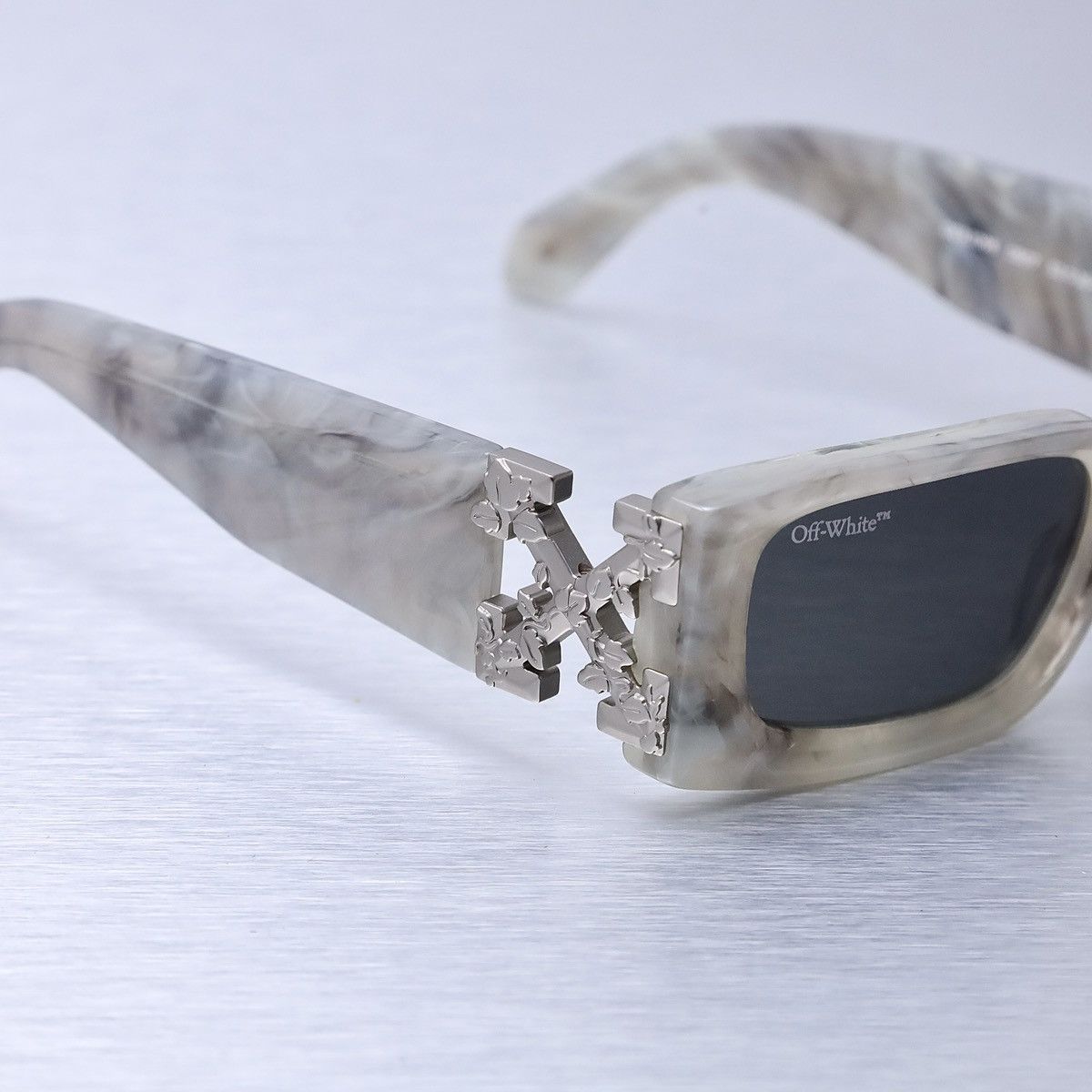 Off-White OFF WHITE ROMA SUNGLASSES Size ONE SIZE - 3 Thumbnail