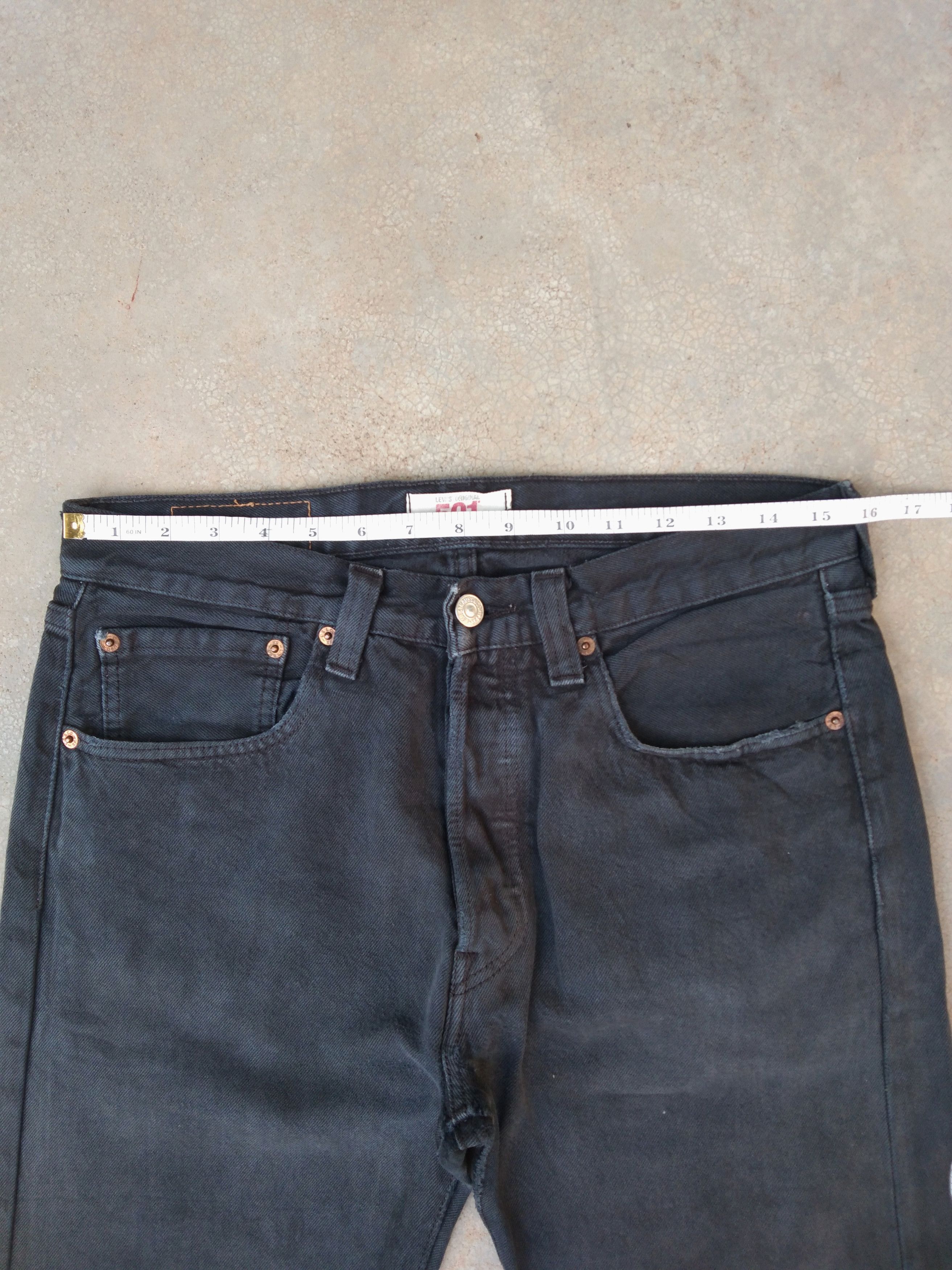 Levi's Vintage Levi's 501 Black Straight Leg Distressed Jeans 31x34 Size US 31 - 5 Thumbnail