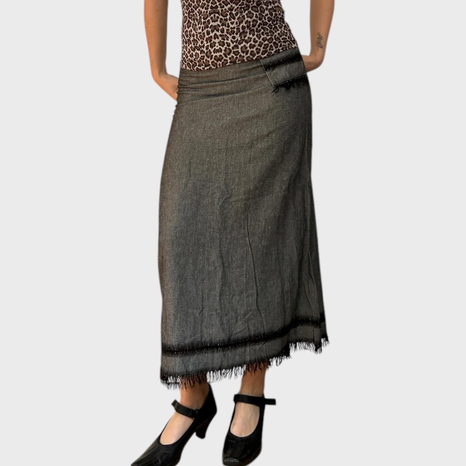 Designer Cop Copine Grey Maxi Skirt with Frayed Hem and Pocket Size 28" / US 6 / IT 42 - 2 Thumbnail