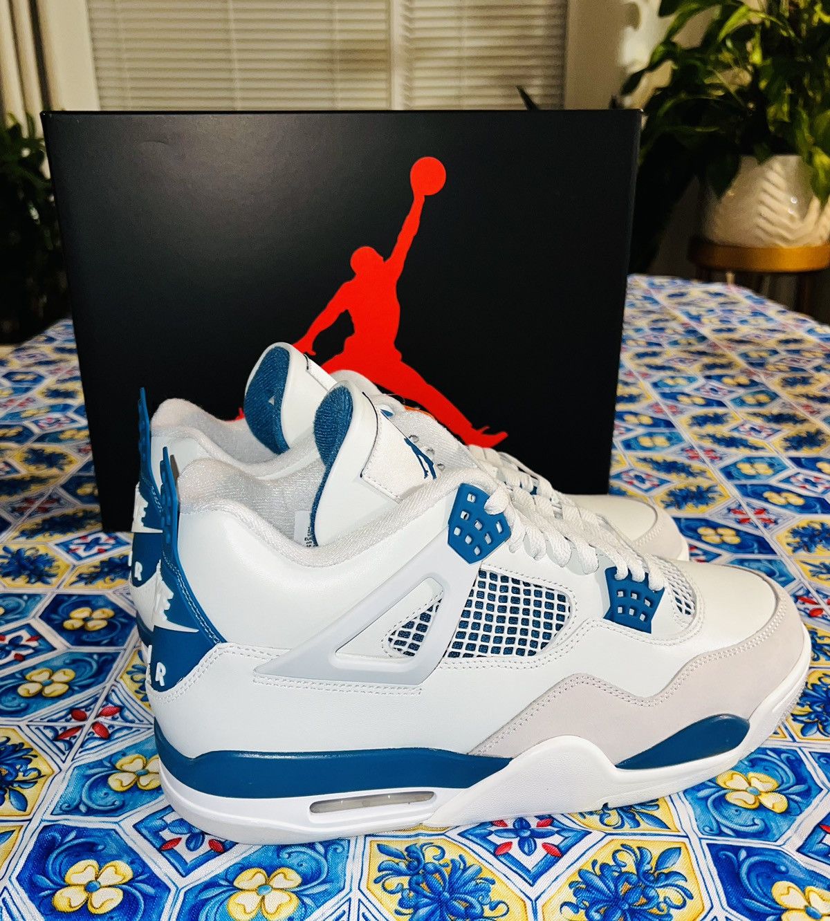 Jordan Brand × Nike NIKE AIR JORDAN 4 (Military Blue) Size US 10.5 / EU 43-44 - 9 Thumbnail