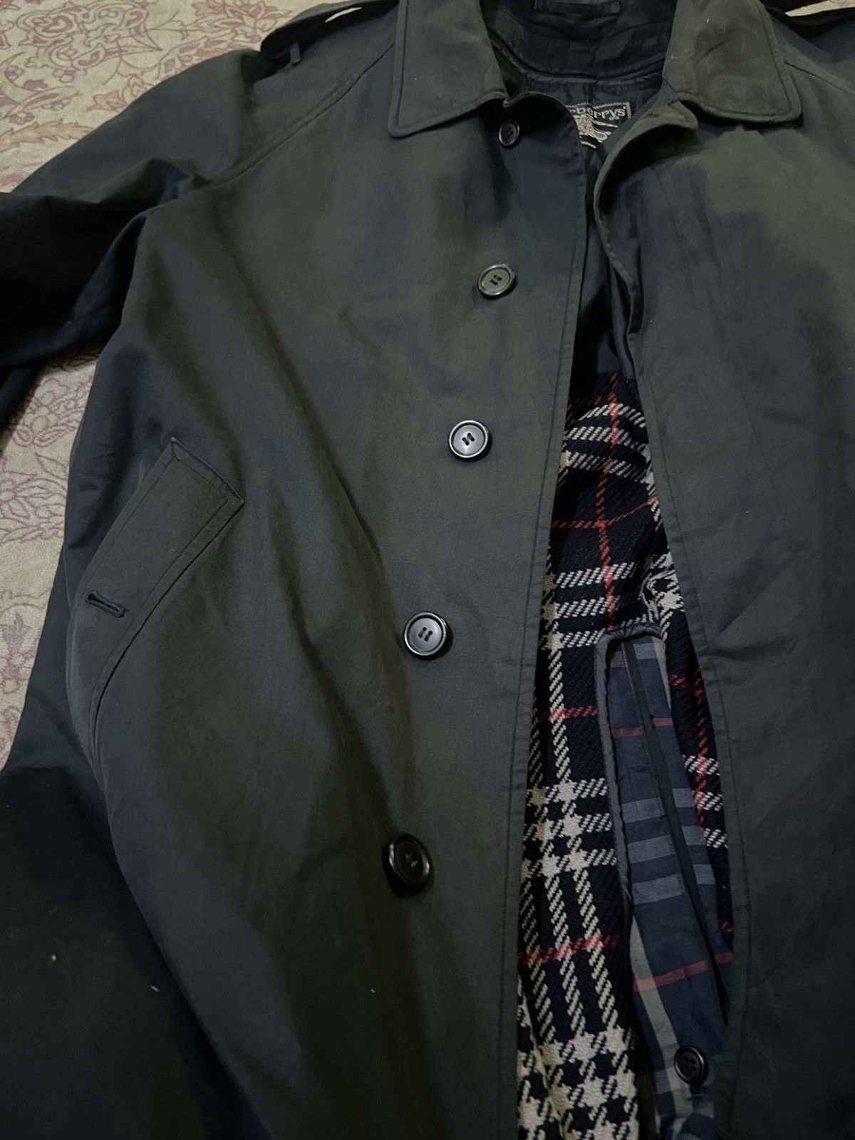 Burberry VINTAGE BURBERRYS'90s ARCHIVE SANYO SHOKAI TRENCH COAT CTK83 Size US XL / EU 56 / 4 - 25 Thumbnail
