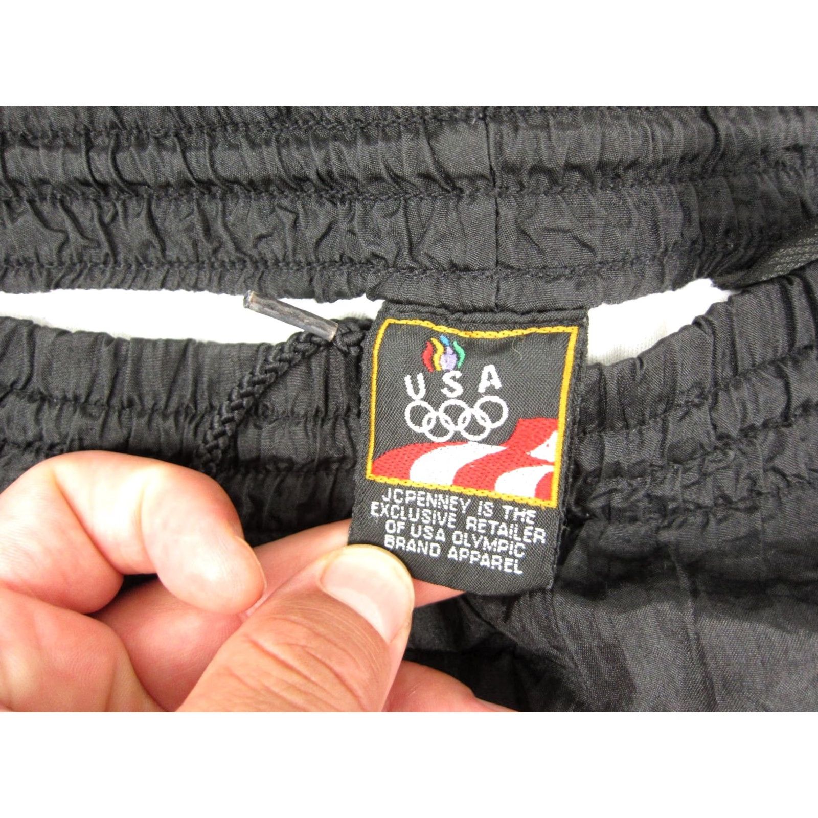 Vintage VINTAGE J. C. Penney Track Pants Mens Medium Black Nylon Joggers 90s Jeans? (Note: Original lacks jeans; adjusted to maintain original words only) Size US 31 - 6 Thumbnail