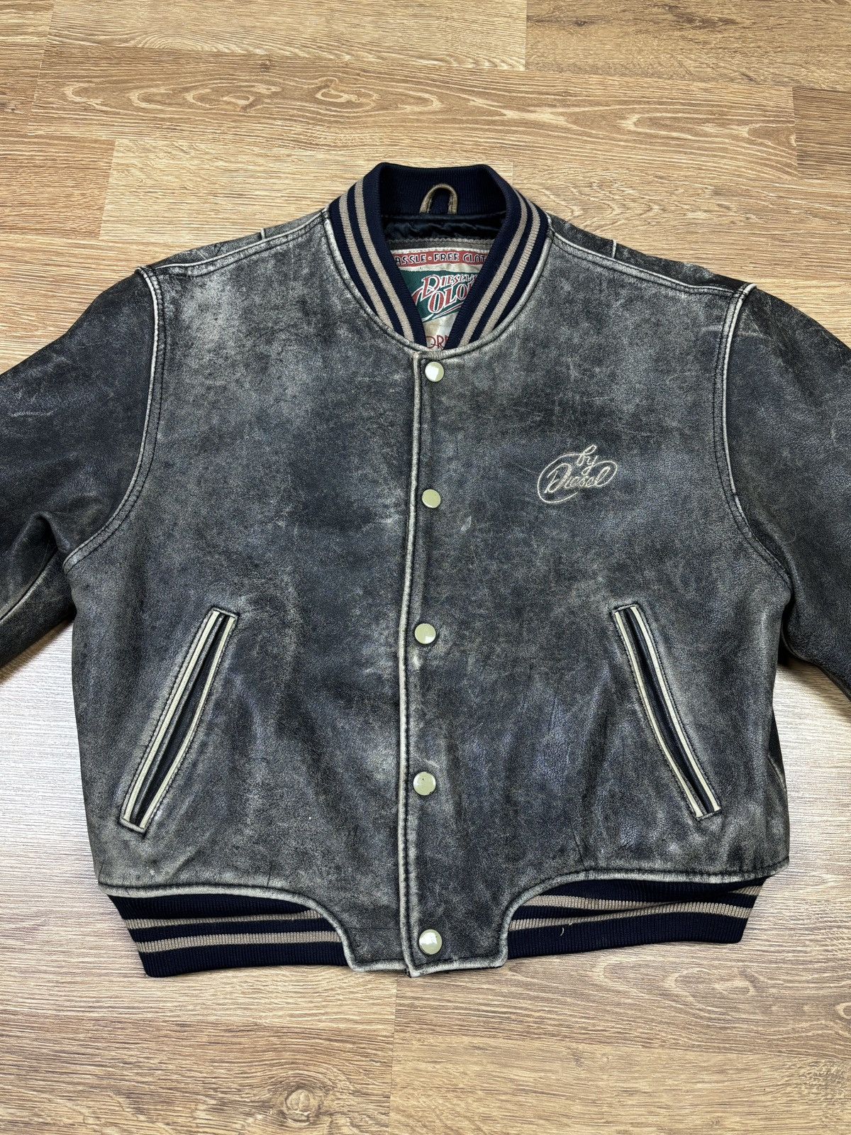 Diesel 2000s Diesel Distressed Leather Varsity Jacket Size S / US 4 / IT 40 - 3 Thumbnail