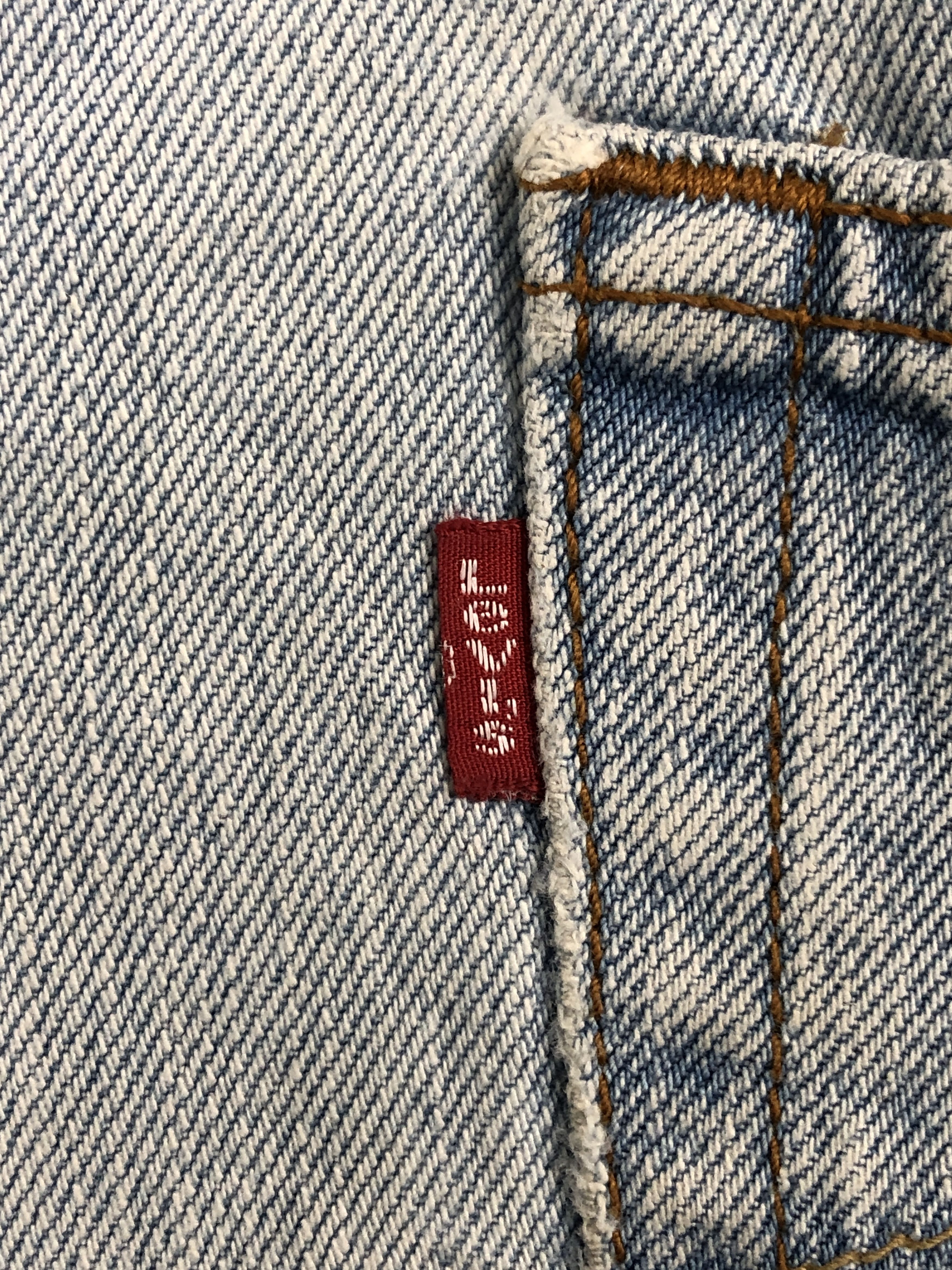 Levi's Light Washed Vintage Levis 550 Jeans DP2520 Size US 35 - 6 Thumbnail