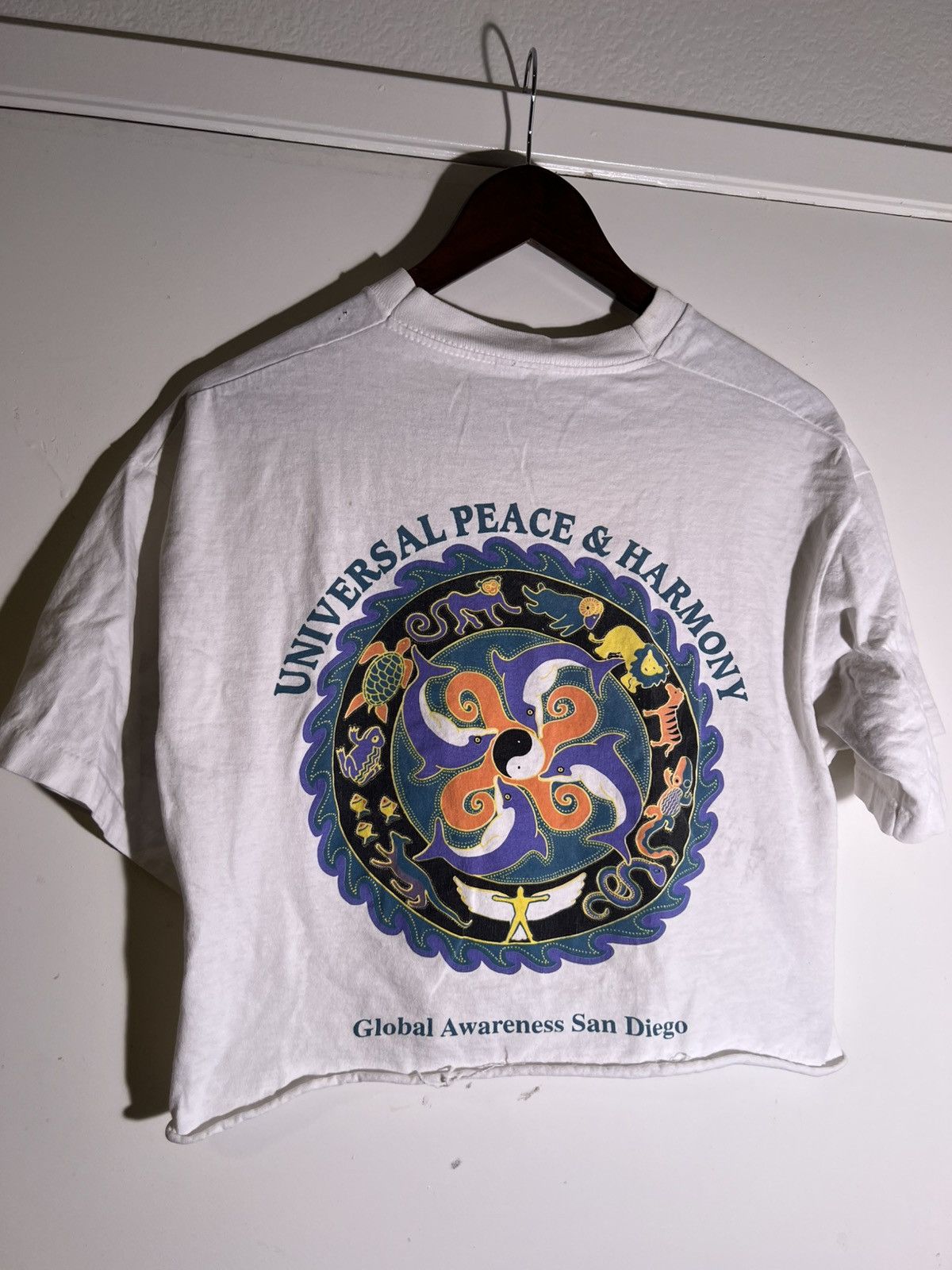 Vintage 90’s VTG Vintage Universal Peace & Harmony San Diego T Shirt Size US L / EU 52-54 / 3 - 1 Thumbnail