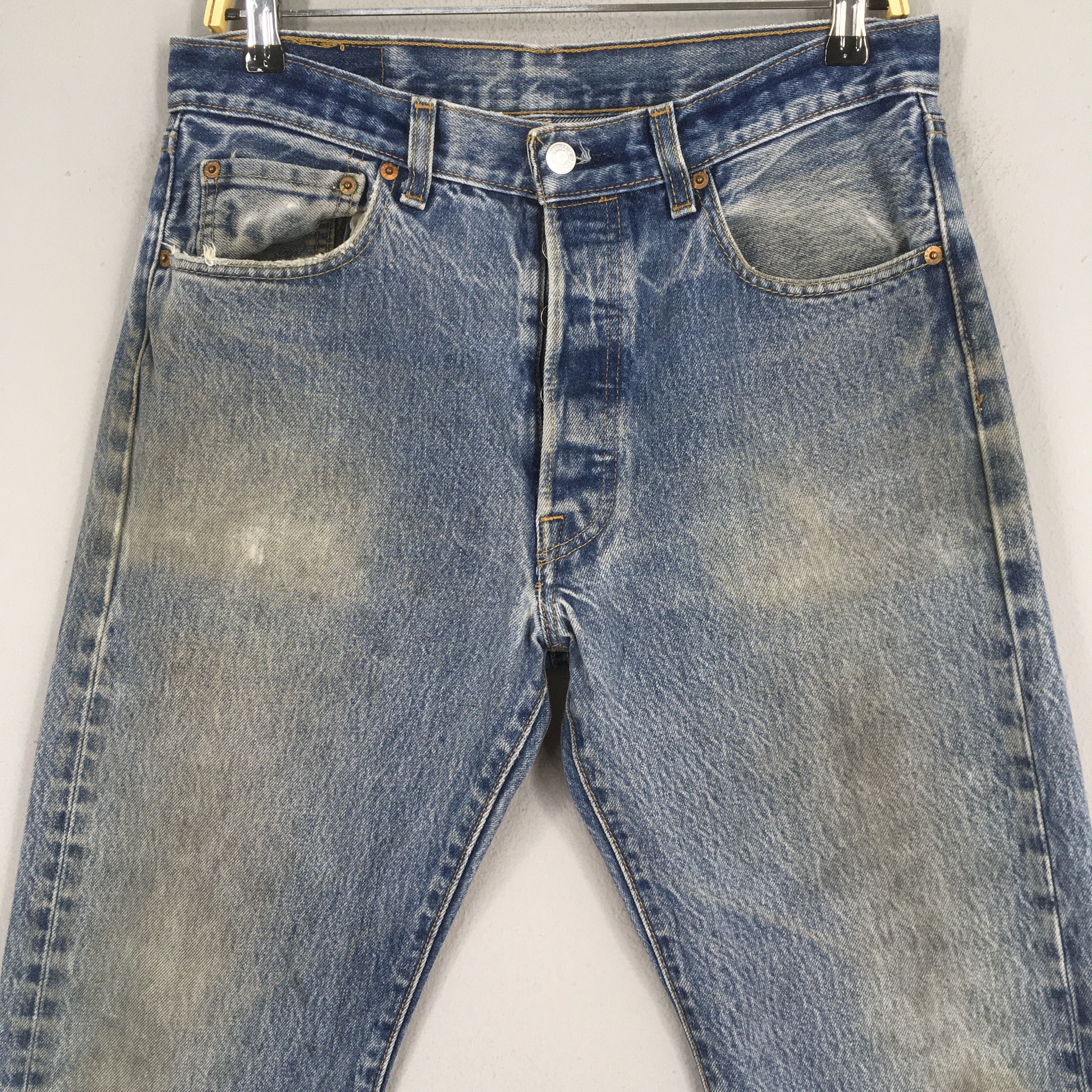 Levi's Size 31x32 Vintage 90s Levi's 501 Faded Dirty Jeans S652 Size US 31 - 2 Thumbnail