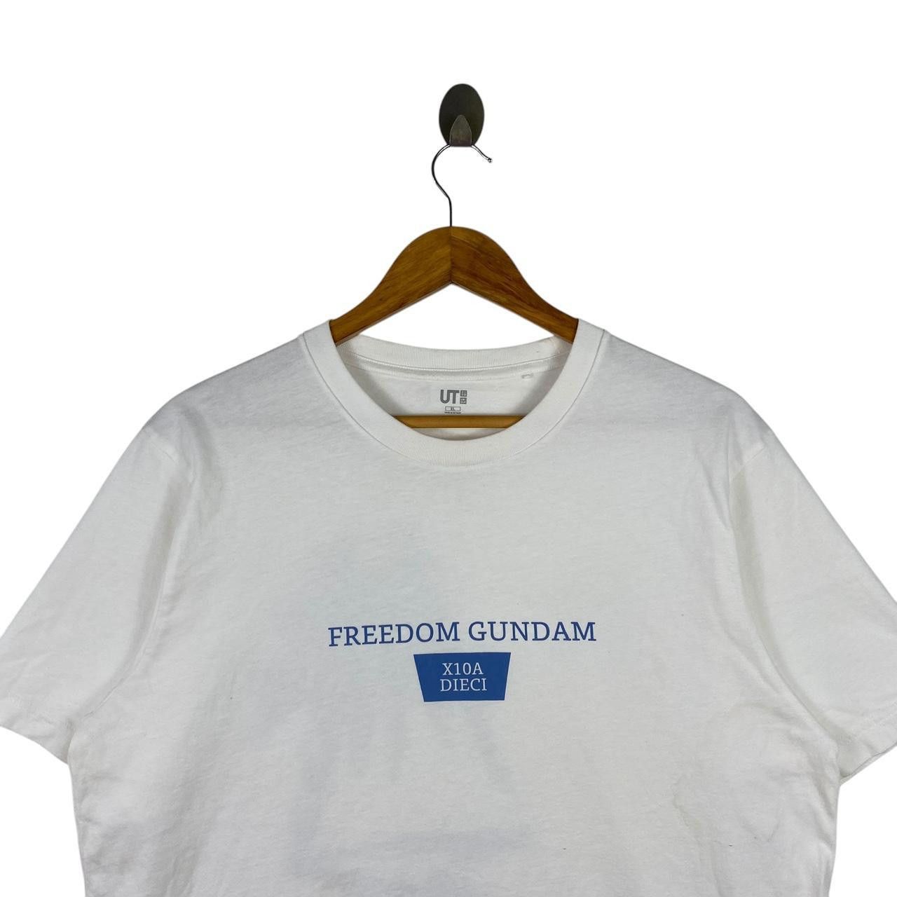 Uniqlo GUNDAM MOBILE SUIT x UNIQLO Freedom Anime Tee Shirt Top Size US XL / EU 56 / 4 - 3 Thumbnail
