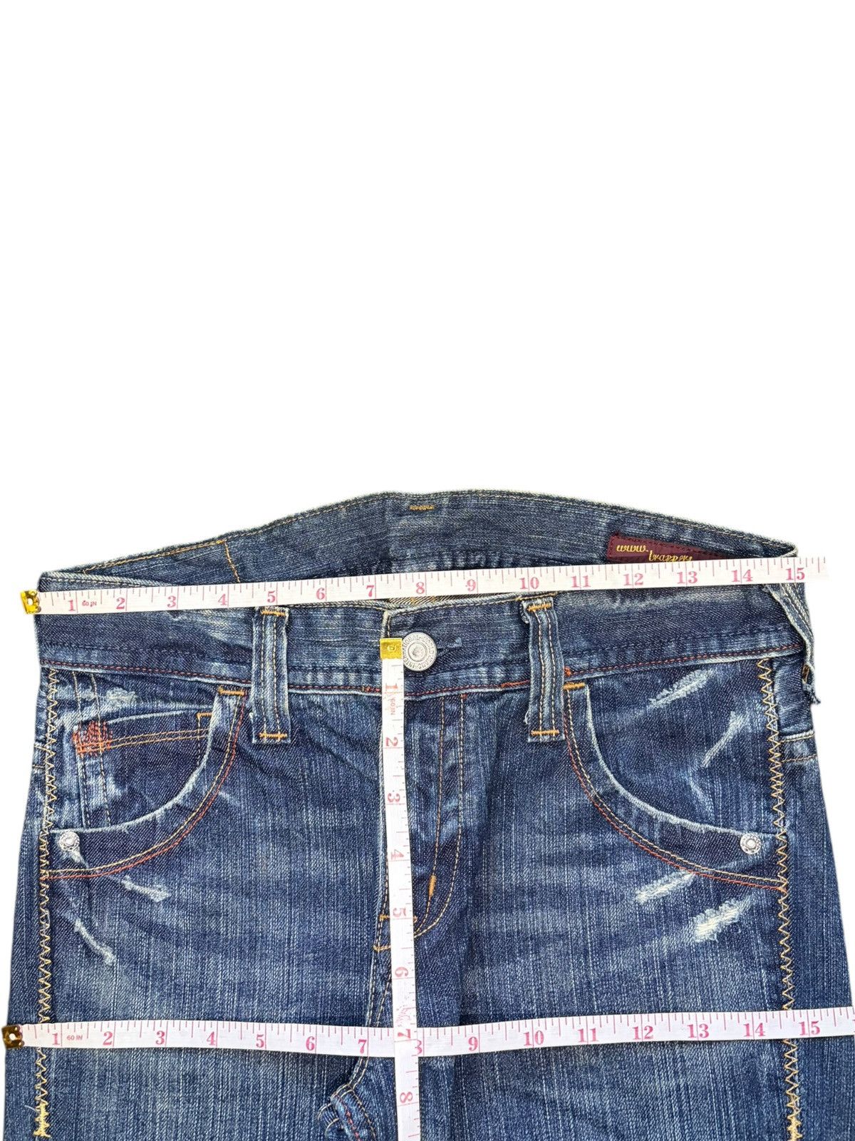 Diesel Vintage Japanese Brand Buckle Back Distress Loose Jeans Size 30" / US 8 / IT 44 - 6 Thumbnail