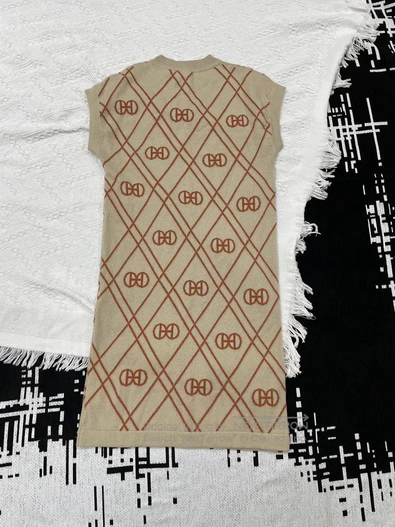 Hermes Hermes Printed Diamond Knitted Cashmere Dress Size XXS / US 00 / IT 34 - 3 Thumbnail