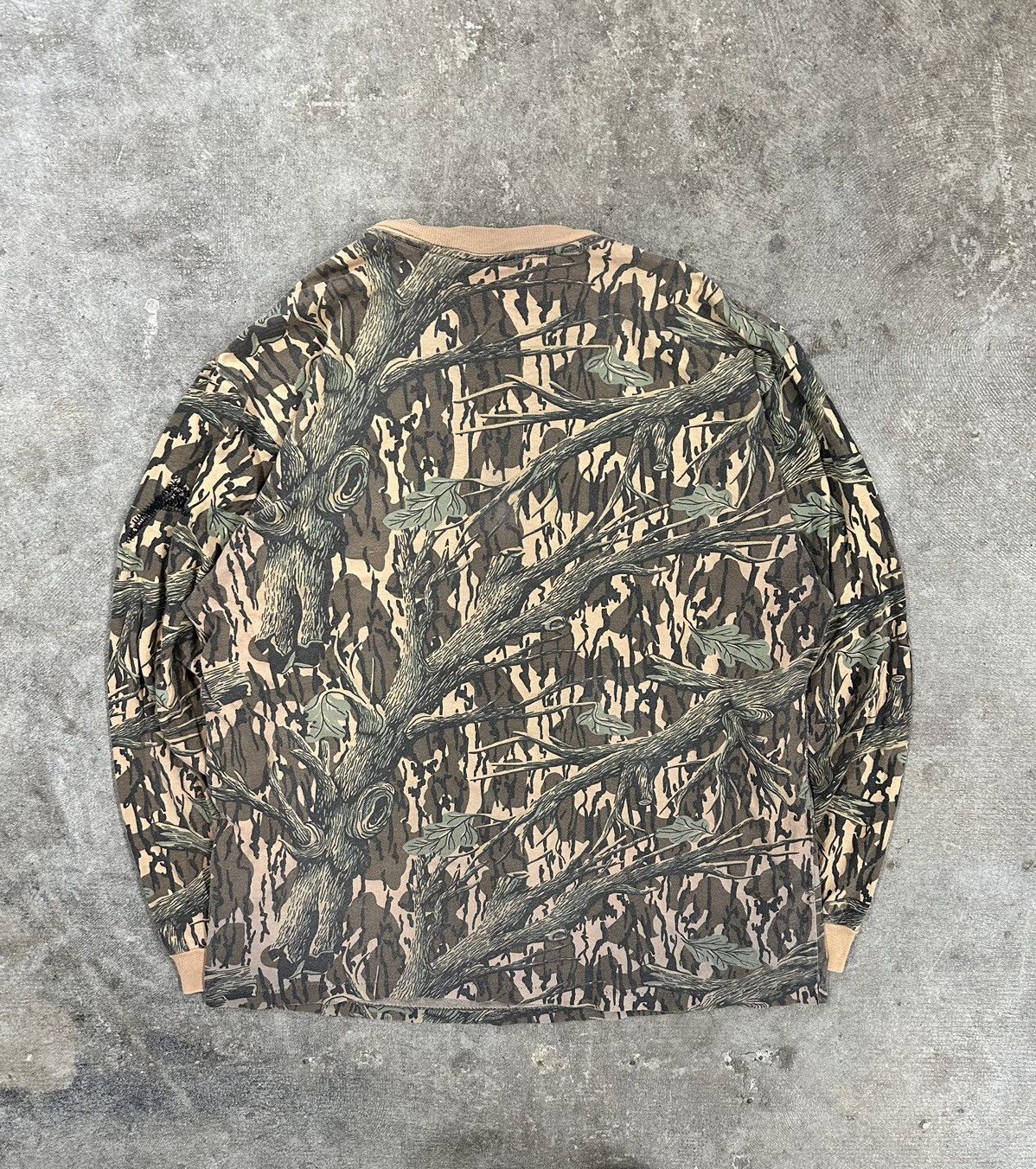 Mossy Oaks Vintage 90s Mossy Oak Original Camo LS Pocket T-Shirt Size US XL / EU 56 / 4 - 2 Thumbnail