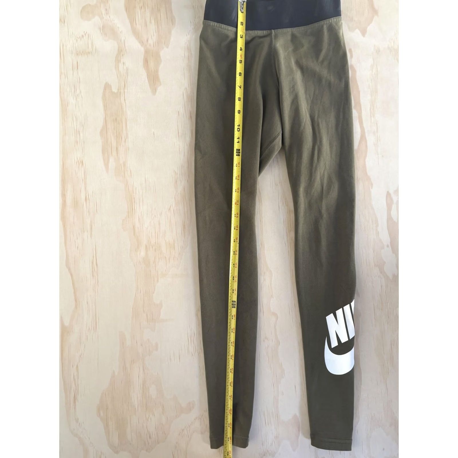 Nike Nike Pants Mens XS Green Compression Leggings Elastic Waist Swoosh Gym Athletic Size US 27 - 4 Thumbnail